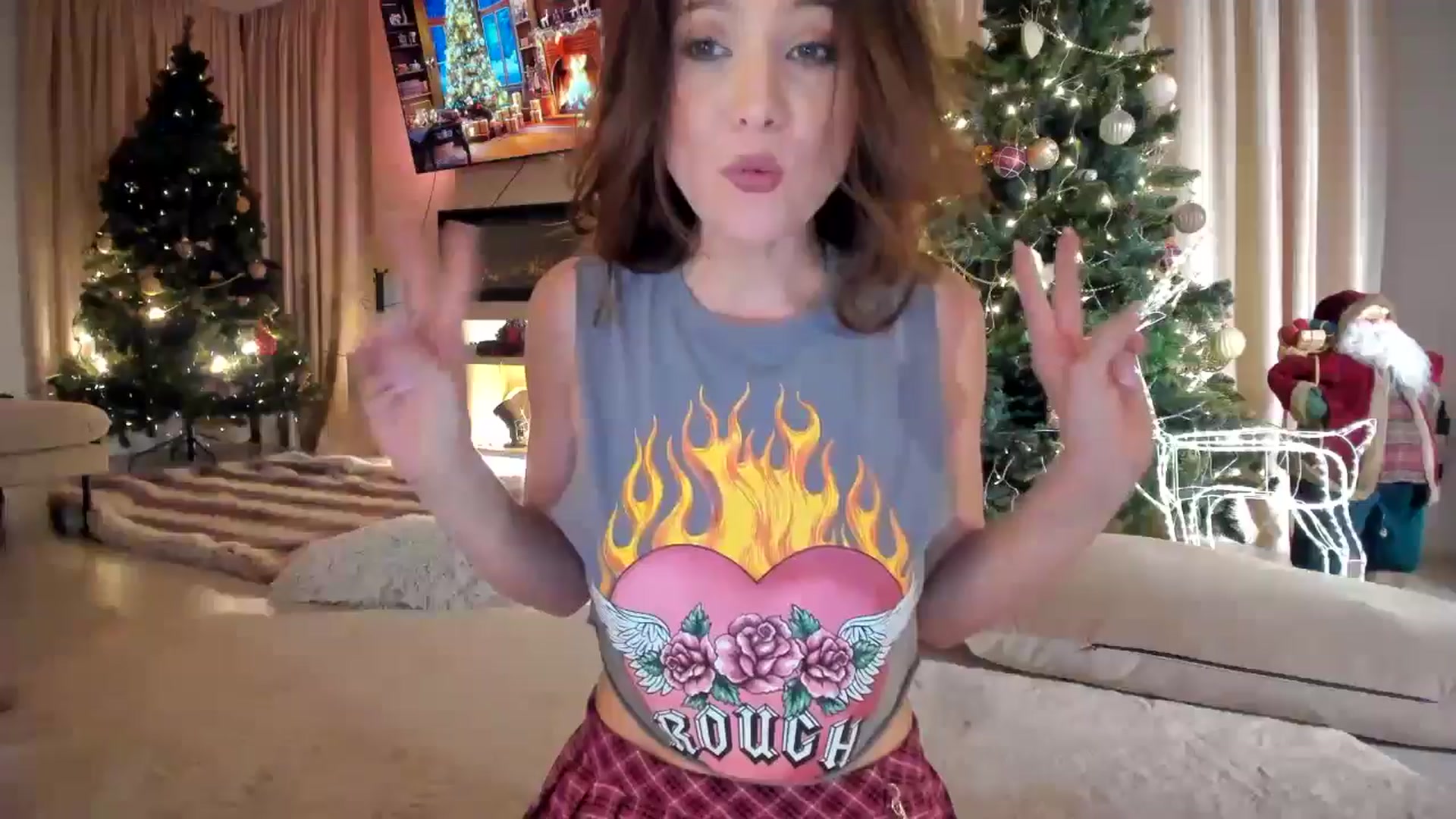 Gallery image thumbnail from SerenDYpity's myfreecams stream on, 12/10/2024, 19:56 image 1 of 20