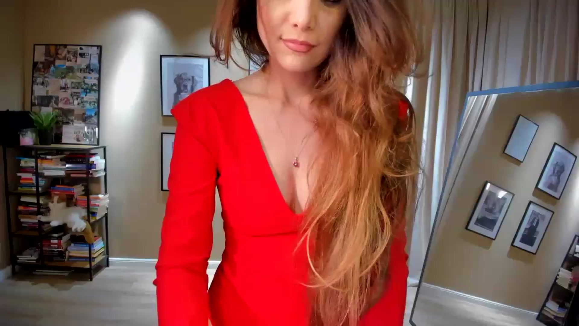 Gallery image thumbnail from SerenDYpity's myfreecams stream on, 12/12/2024, 19:30 image 1 of 20