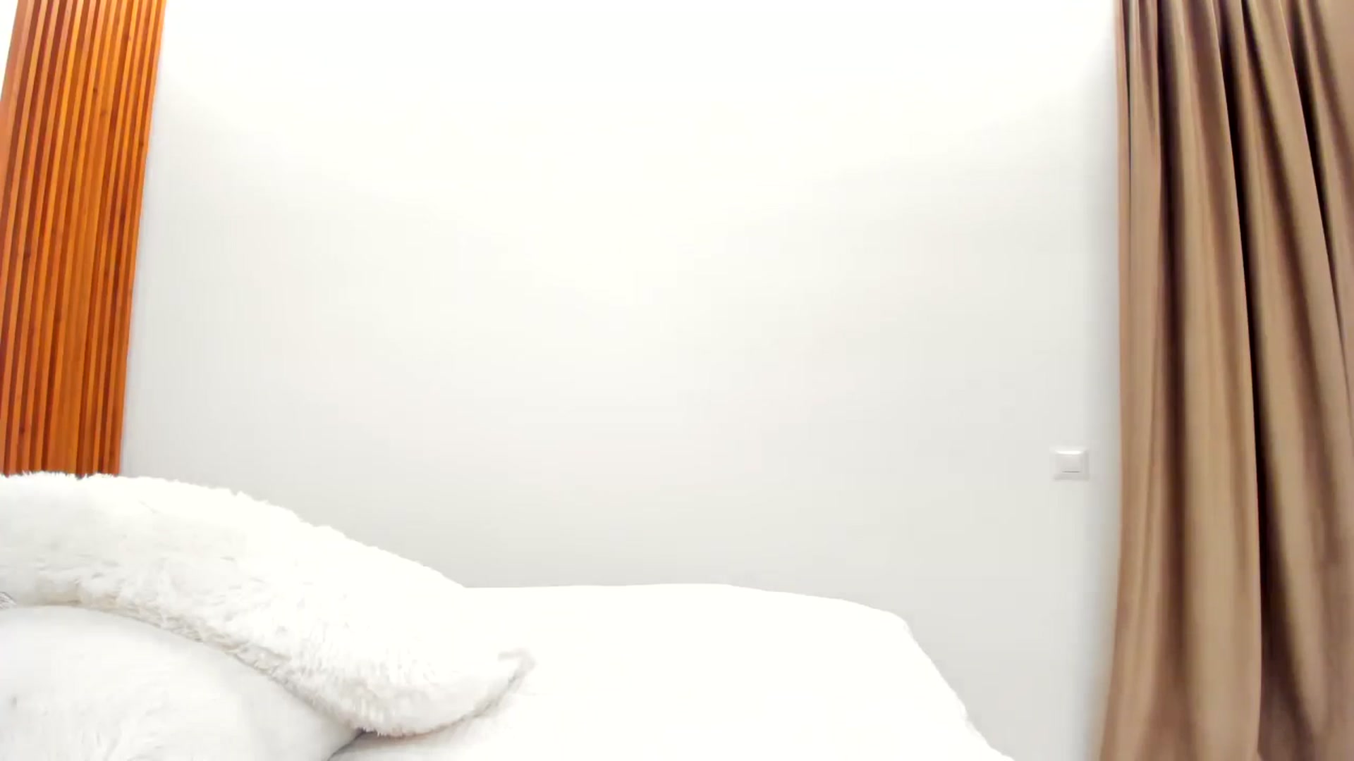 Gallery image thumbnail from SerenDYpity's myfreecams stream on, 01/22/2025, 18:04 image 13 of 20