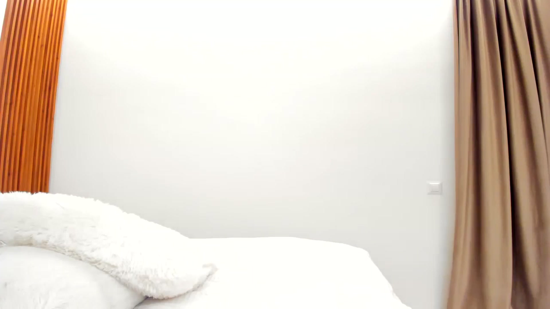 Gallery image thumbnail from SerenDYpity's myfreecams stream on, 01/22/2025, 18:04 image 12 of 20