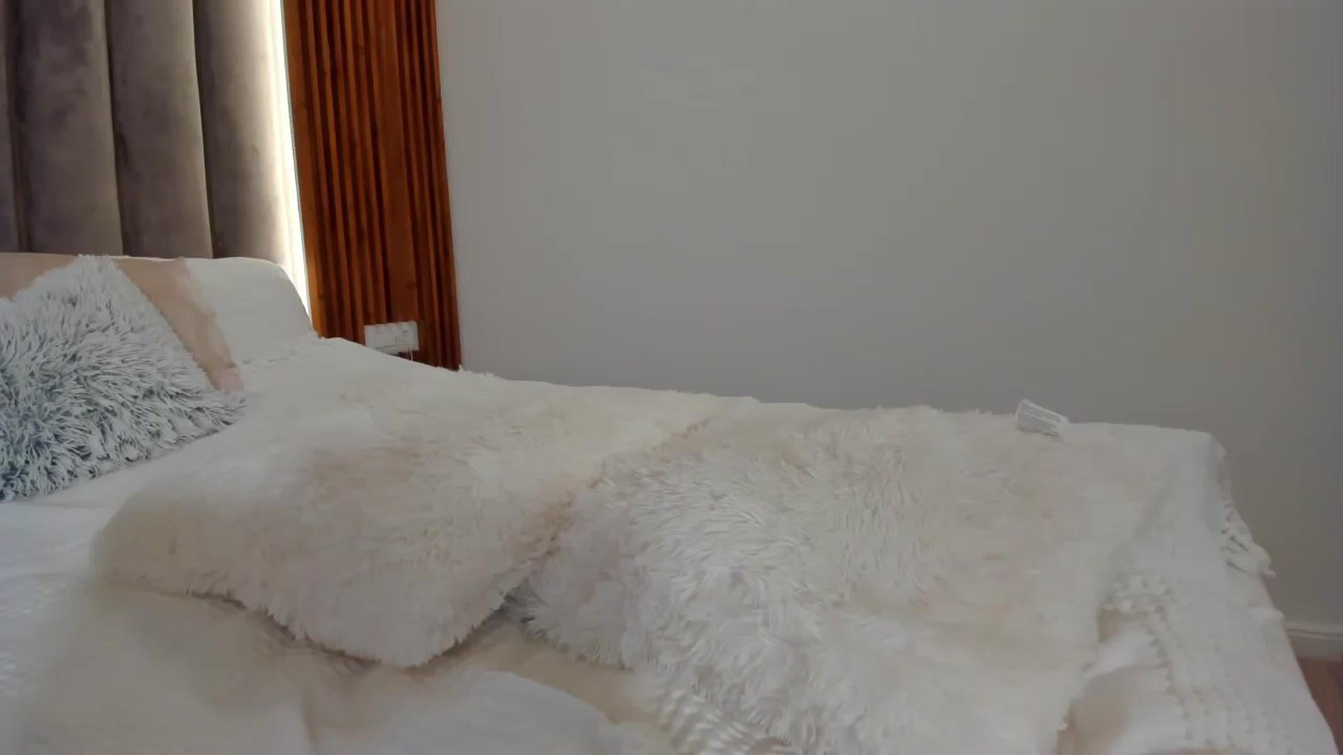 Gallery image thumbnail from SerenDYpity's myfreecams stream on, 01/25/2025, 15:07 image 18 of 20