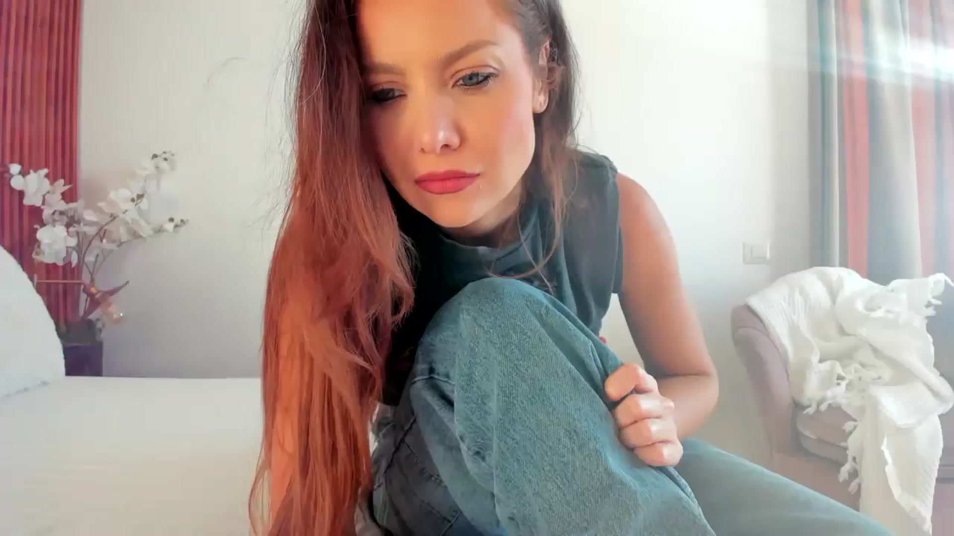 Gallery image thumbnail from SerenDYpity's myfreecams stream on, 02/09/2025, 14:48 image 15 of 20