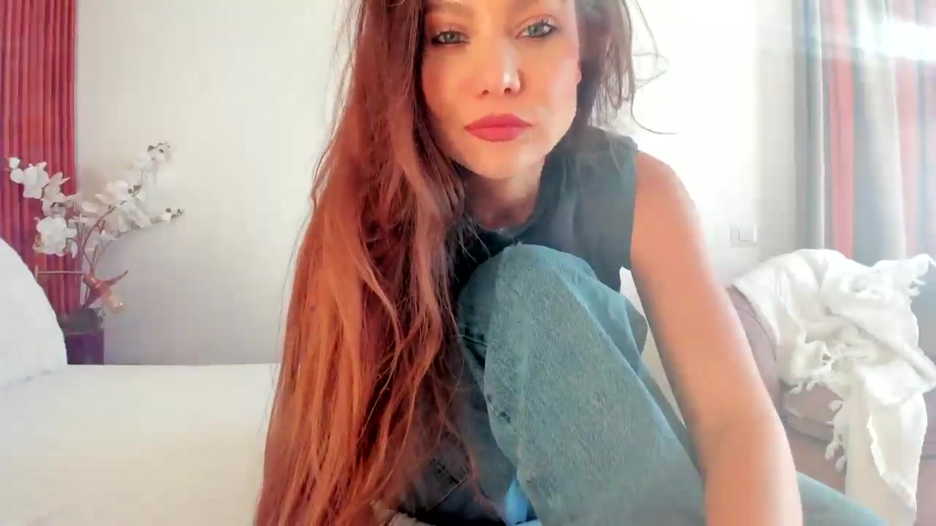 Gallery image thumbnail from SerenDYpity's myfreecams stream on, 02/09/2025, 14:48 image 12 of 20