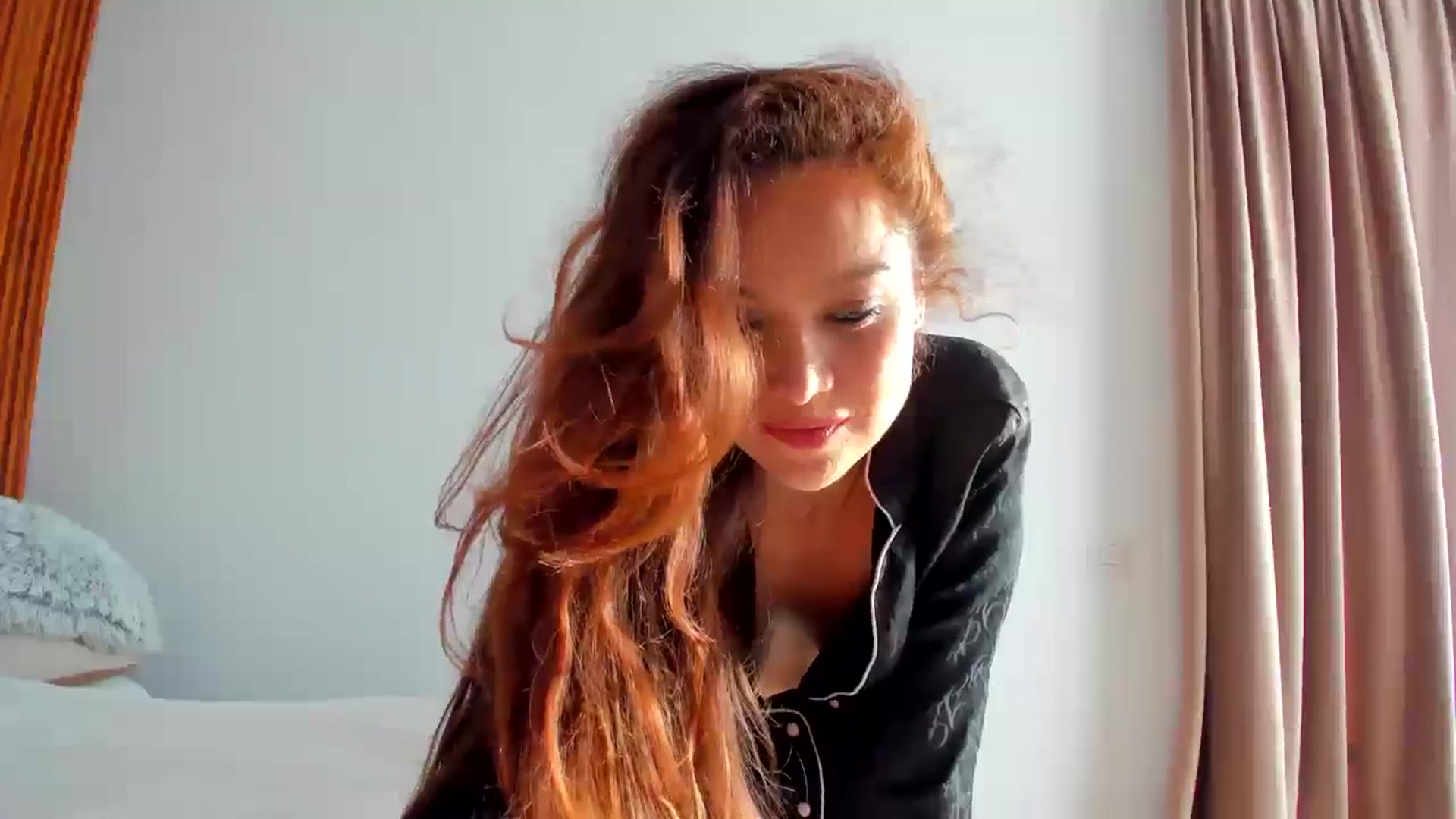 Gallery image thumbnail from SerenDYpity's myfreecams stream on, 03/13/2025, 15:45 image 7 of 20