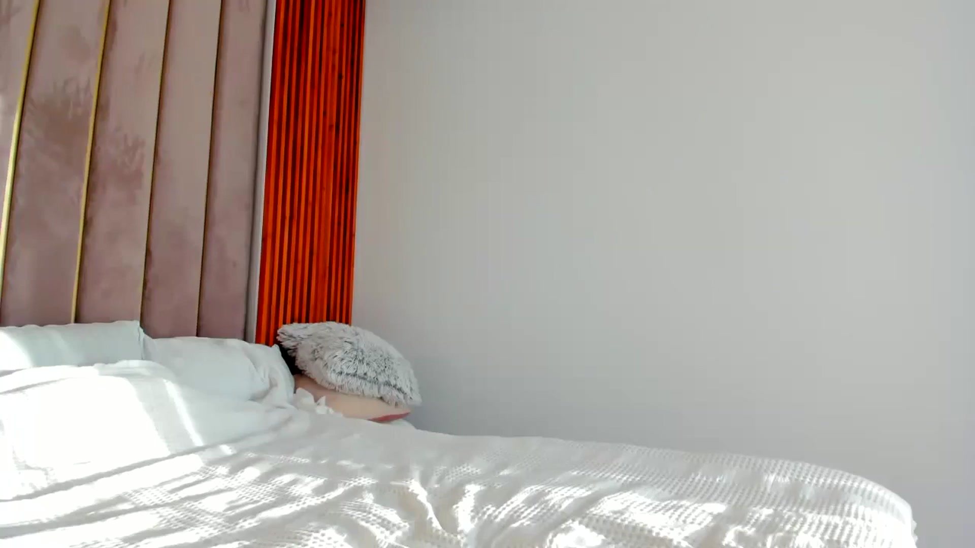 Gallery image thumbnail from SerenDYpity's myfreecams stream on, 03/13/2025, 15:45 image 20 of 20