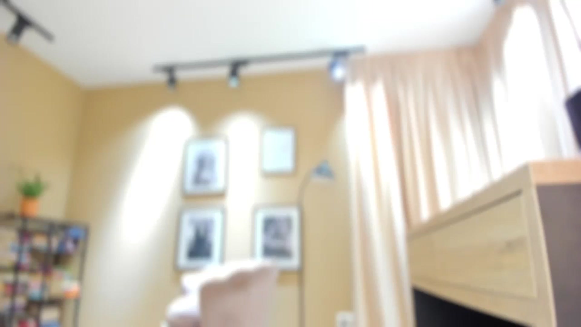 Gallery image thumbnail from SerenDYpity's myfreecams stream on, 04/01/2025, 17:28 image 15 of 20