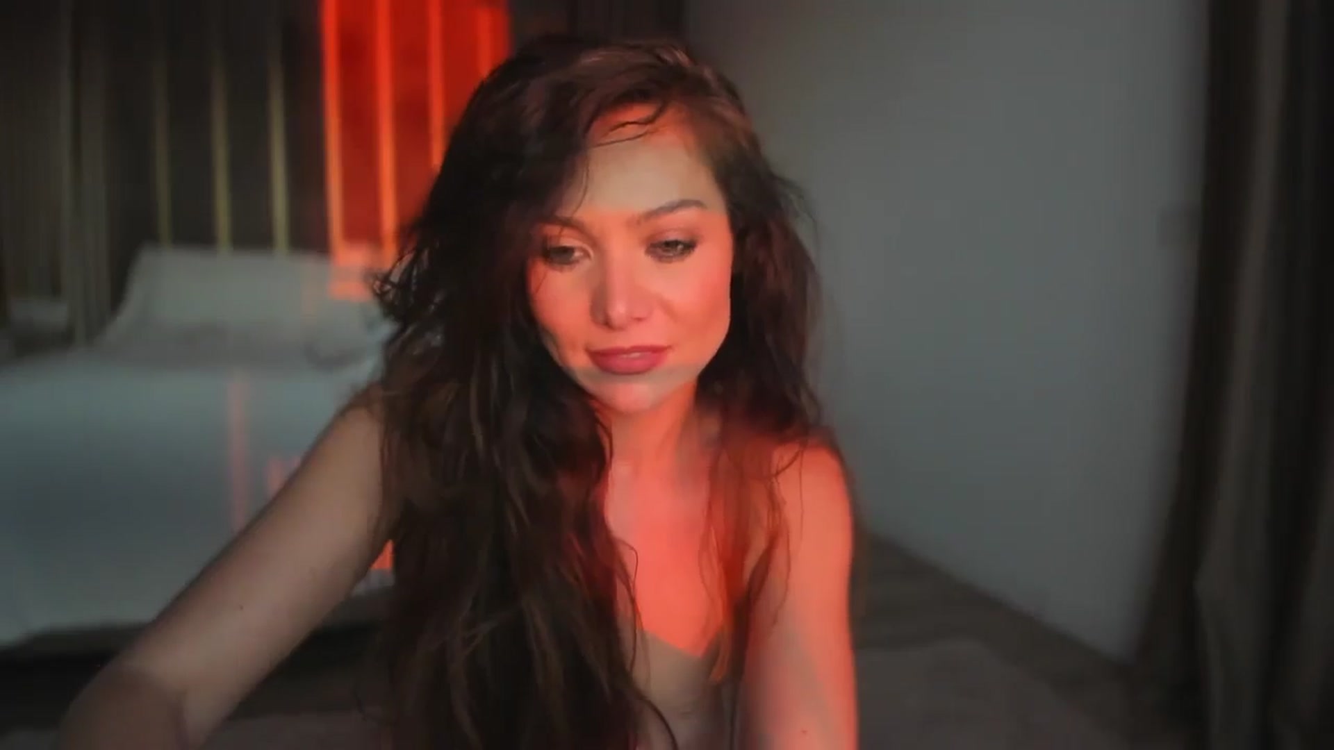 Gallery image thumbnail from SerenDYpity's myfreecams stream on, 04/01/2025, 17:28 image 8 of 20