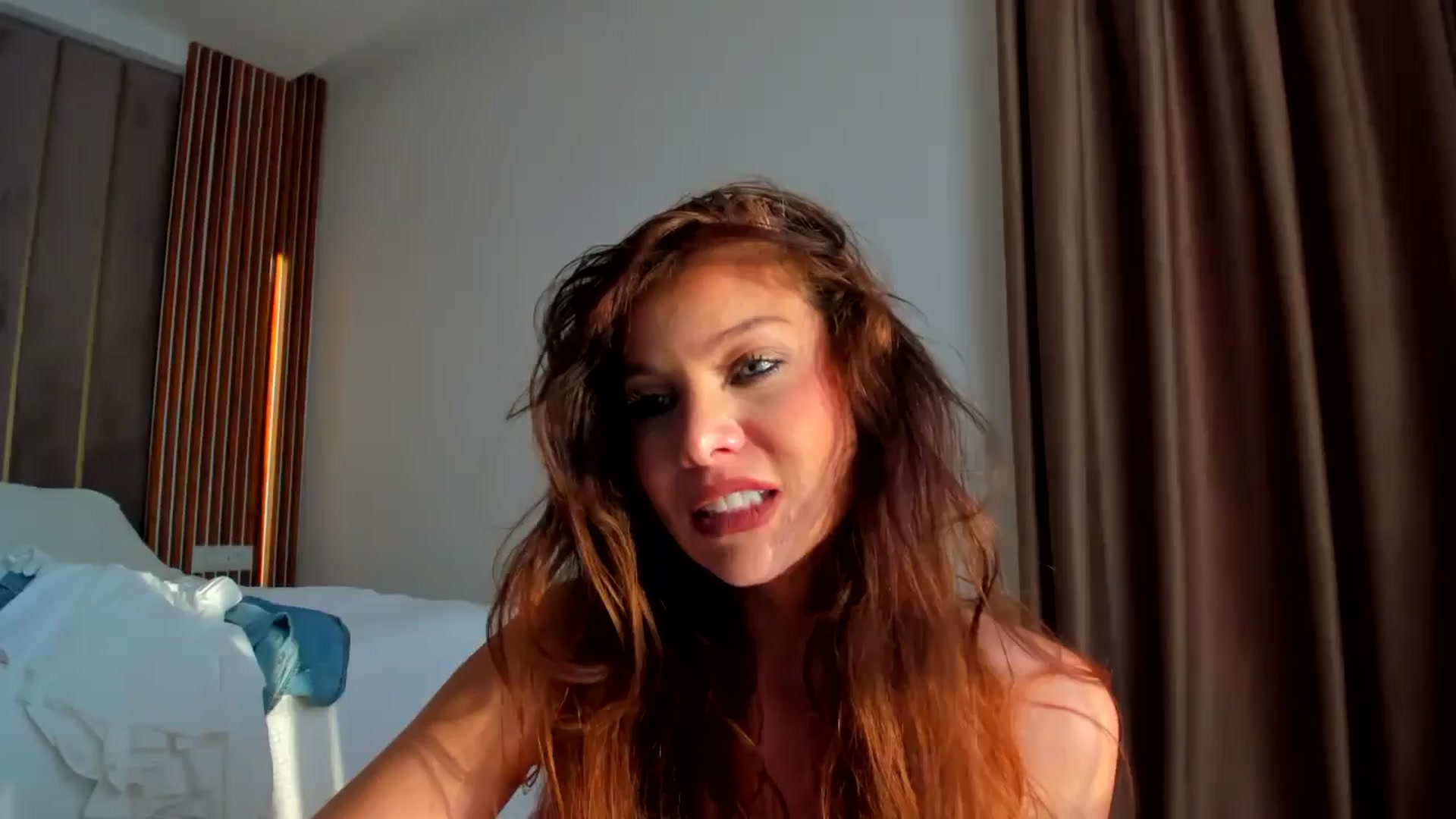 Gallery image thumbnail from SerenDYpity's myfreecams stream on, 04/01/2025, 17:28 image 1 of 20