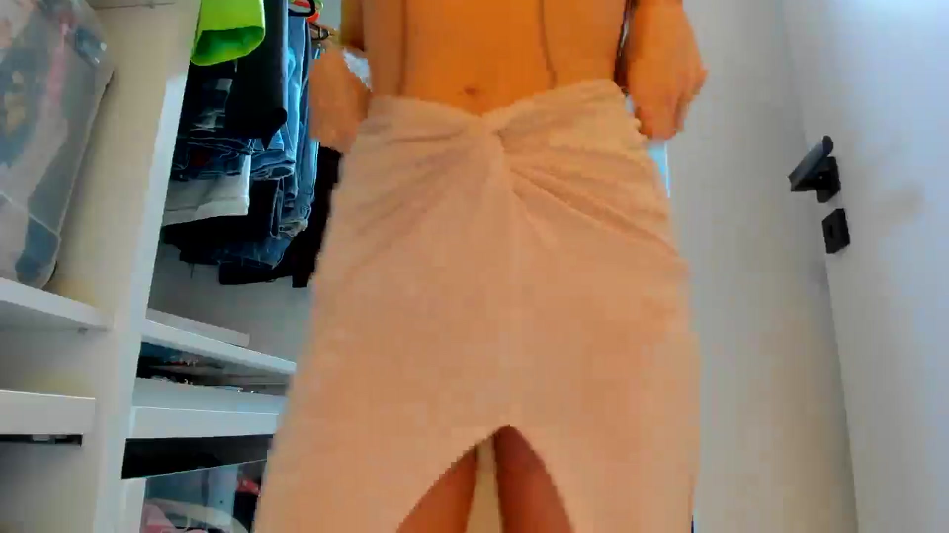 Gallery image thumbnail from SerenDYpity's myfreecams stream on, 05/08/2025, 19:00 image 16 of 20