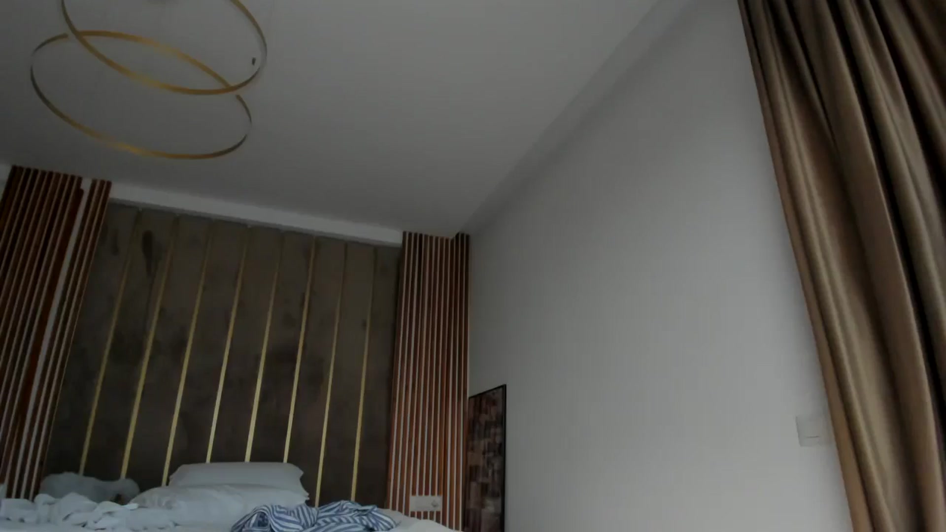 Gallery image thumbnail from SerenDYpity's myfreecams stream on, 08/03/2025, 17:20 image 19 of 20