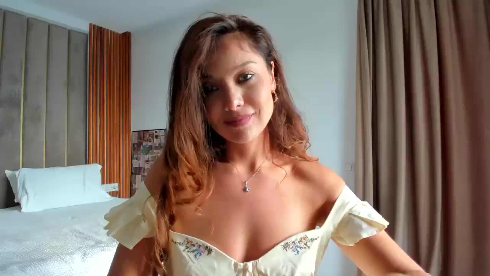 Gallery image thumbnail from SerenDYpity's myfreecams stream on, 08/06/2025, 15:24 image 8 of 20