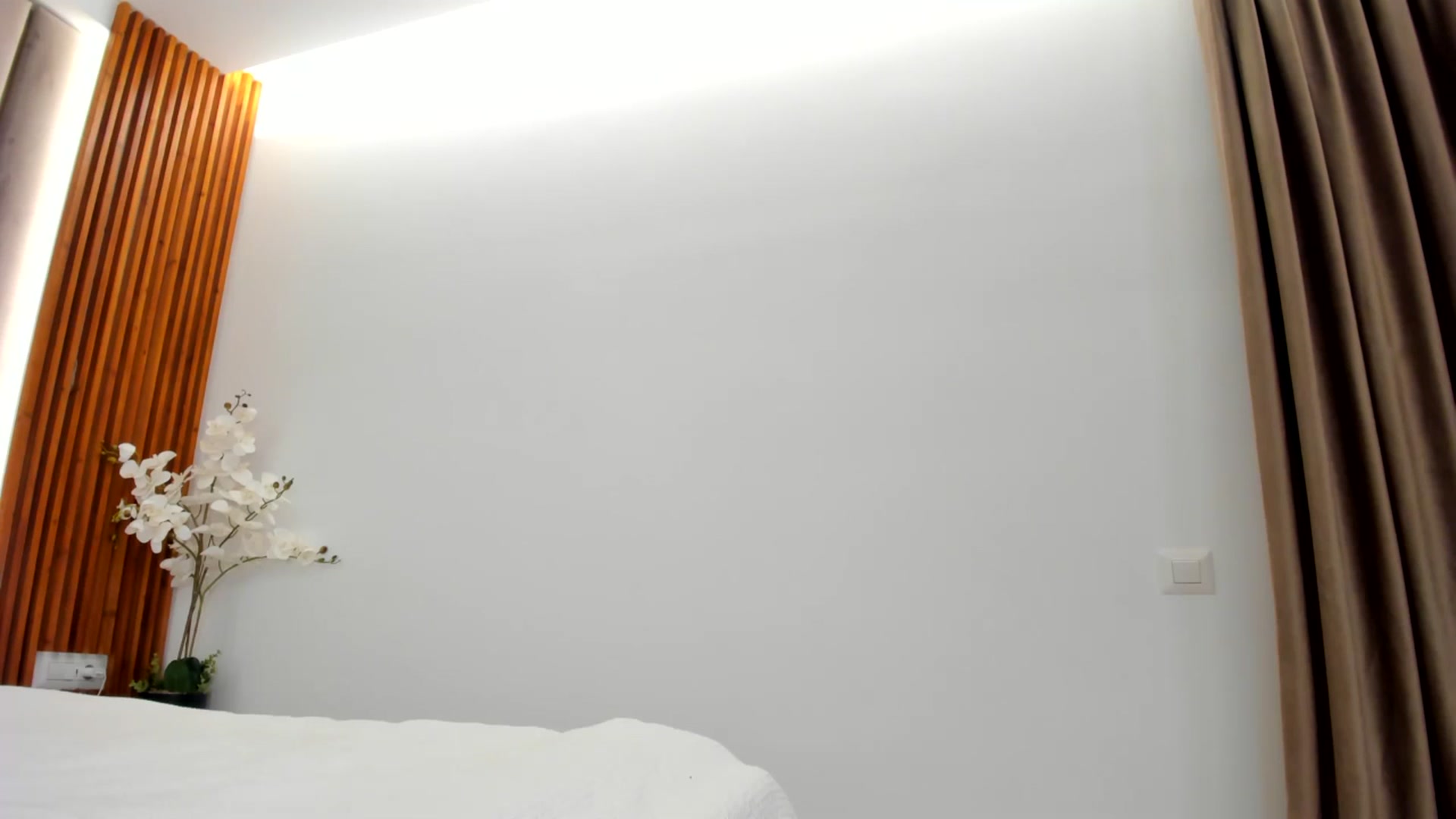 Gallery image thumbnail from SerenDYpity's myfreecams stream on, 08/22/2025, 16:50 image 18 of 20