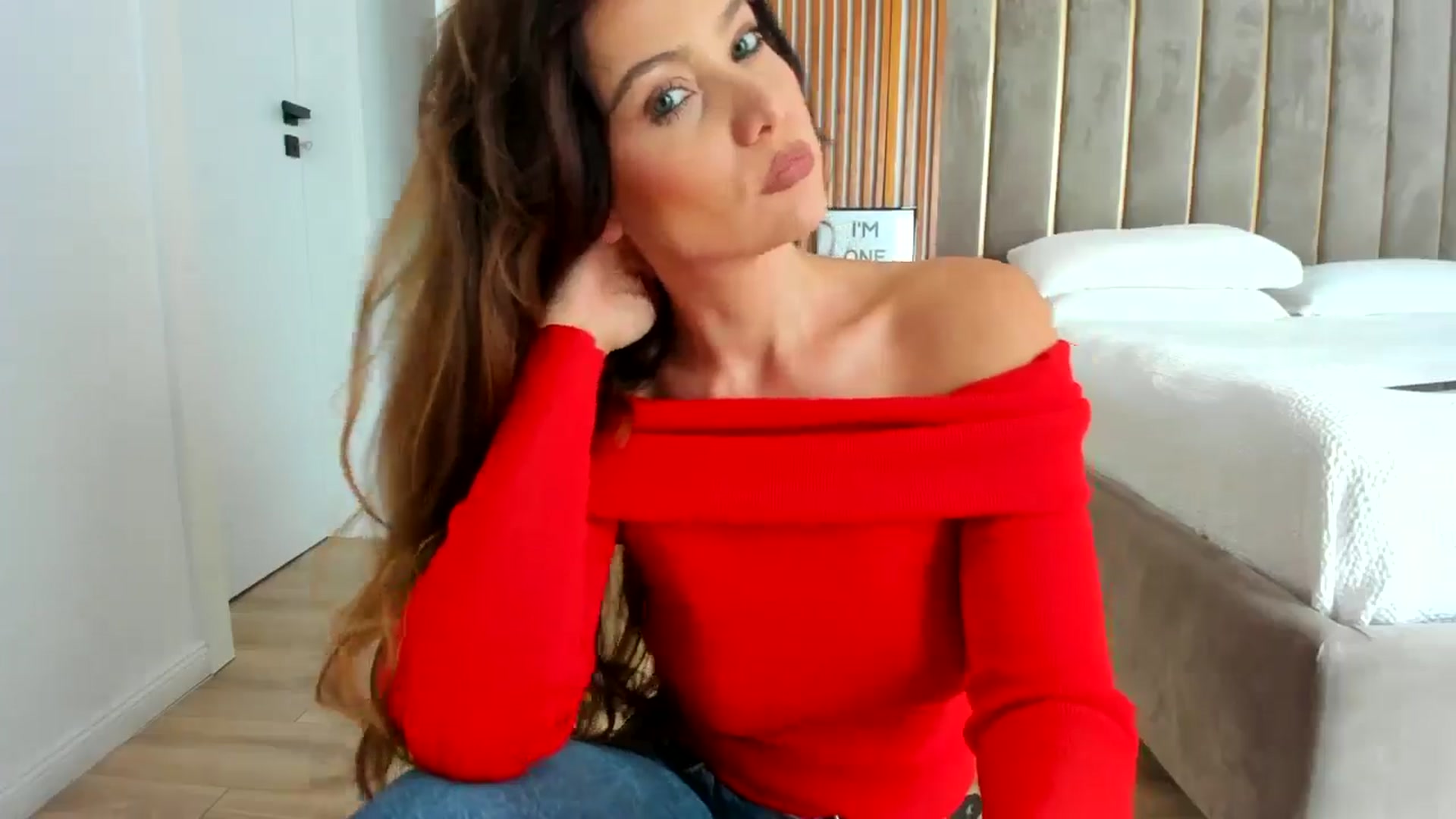Gallery image thumbnail from SerenDYpity's myfreecams stream on, 10/07/2025, 13:56 image 3 of 20