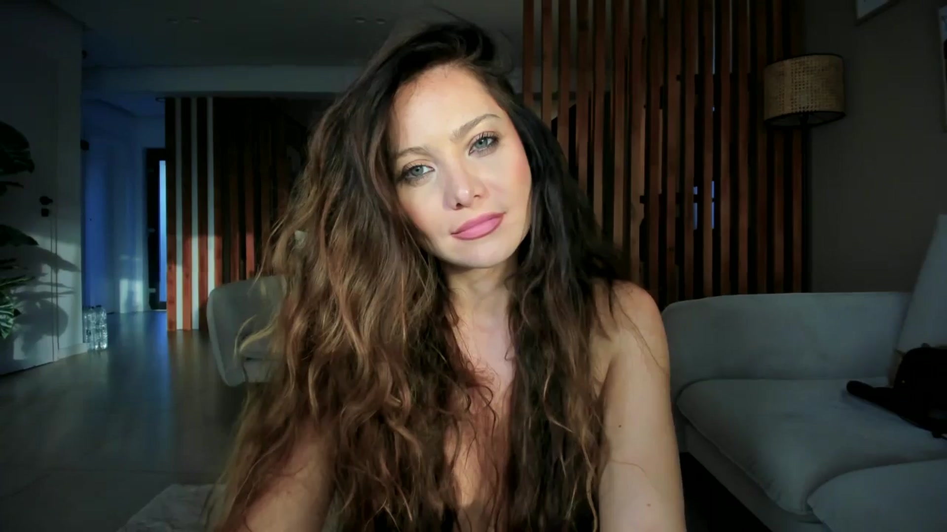 Gallery image thumbnail from SerenDYpity's myfreecams stream on, 10/15/2025, 15:54 image 3 of 20