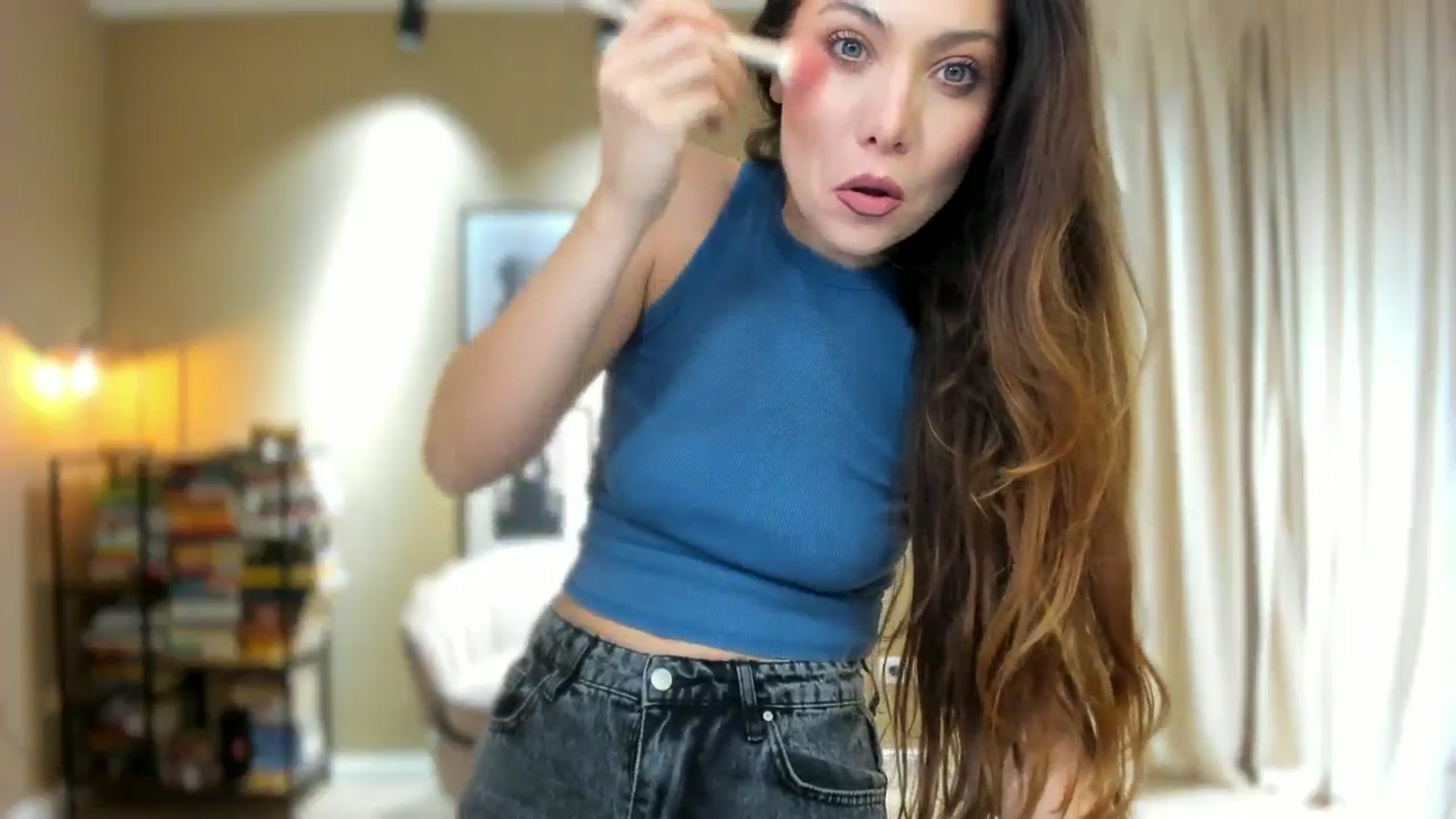 Gallery image thumbnail from SerenDYpity's myfreecams stream on, 11/23/2025, 18:47 image 2 of 20