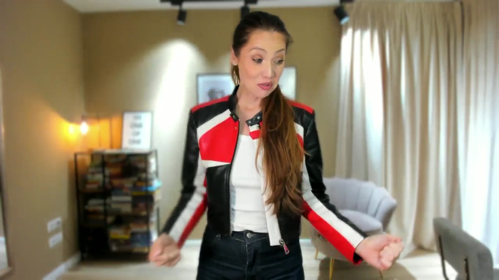 Gallery image thumbnail from SerenDYpity's myfreecams stream on, 12/28/2025, 15:16 image 3 of 20