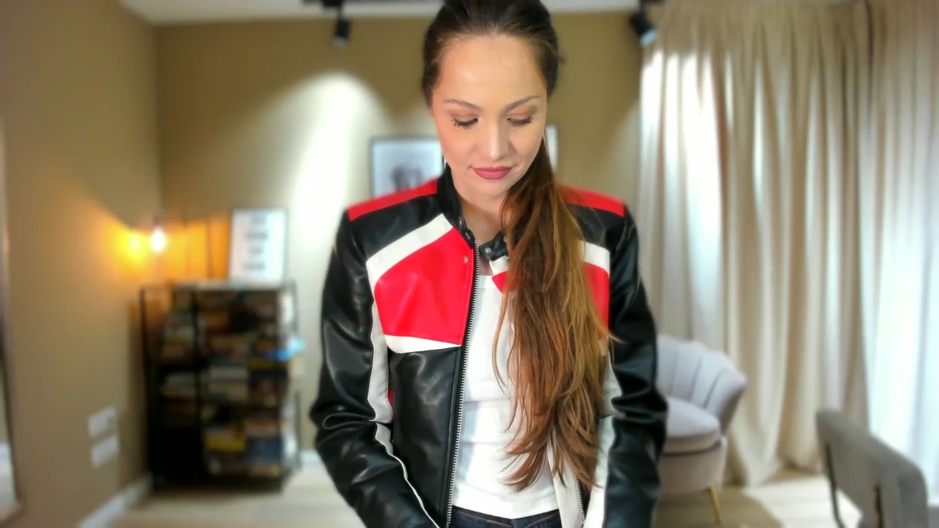 Gallery image thumbnail from SerenDYpity's myfreecams stream on, 12/28/2025, 15:16 image 4 of 20