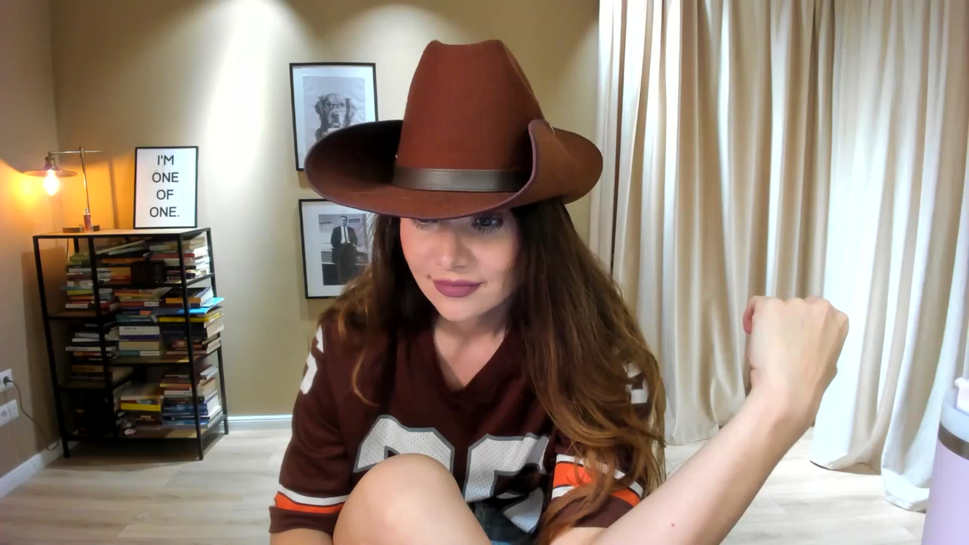 Gallery image thumbnail from SerenDYpity's myfreecams stream on, 12/30/2025, 17:13 image 9 of 20