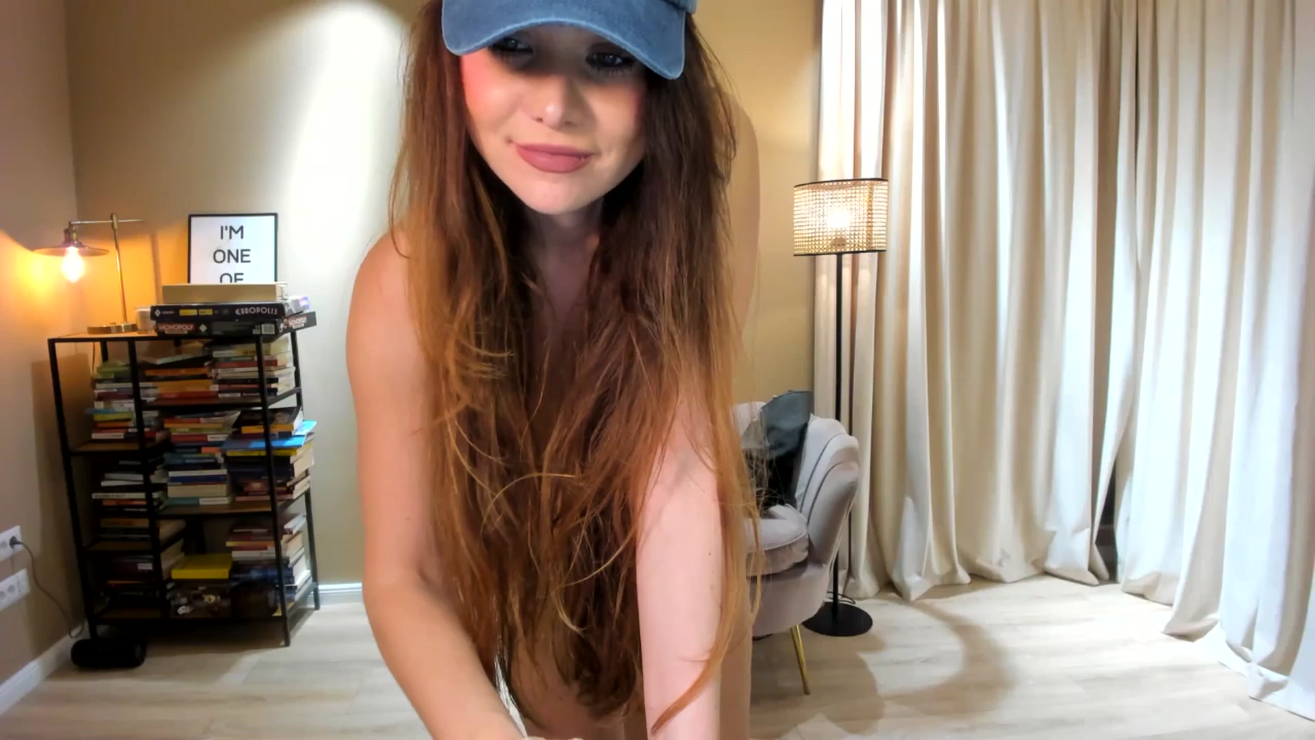 Gallery image thumbnail from SerenDYpity's myfreecams stream on, 01/04/2026, 18:55 image 6 of 20