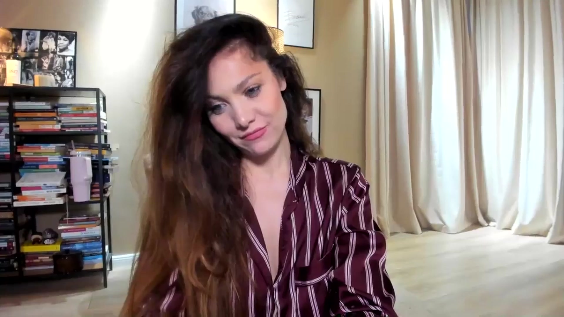 Gallery image thumbnail from SerenDYpity's myfreecams stream on, 01/25/2026, 15:05 image 15 of 20