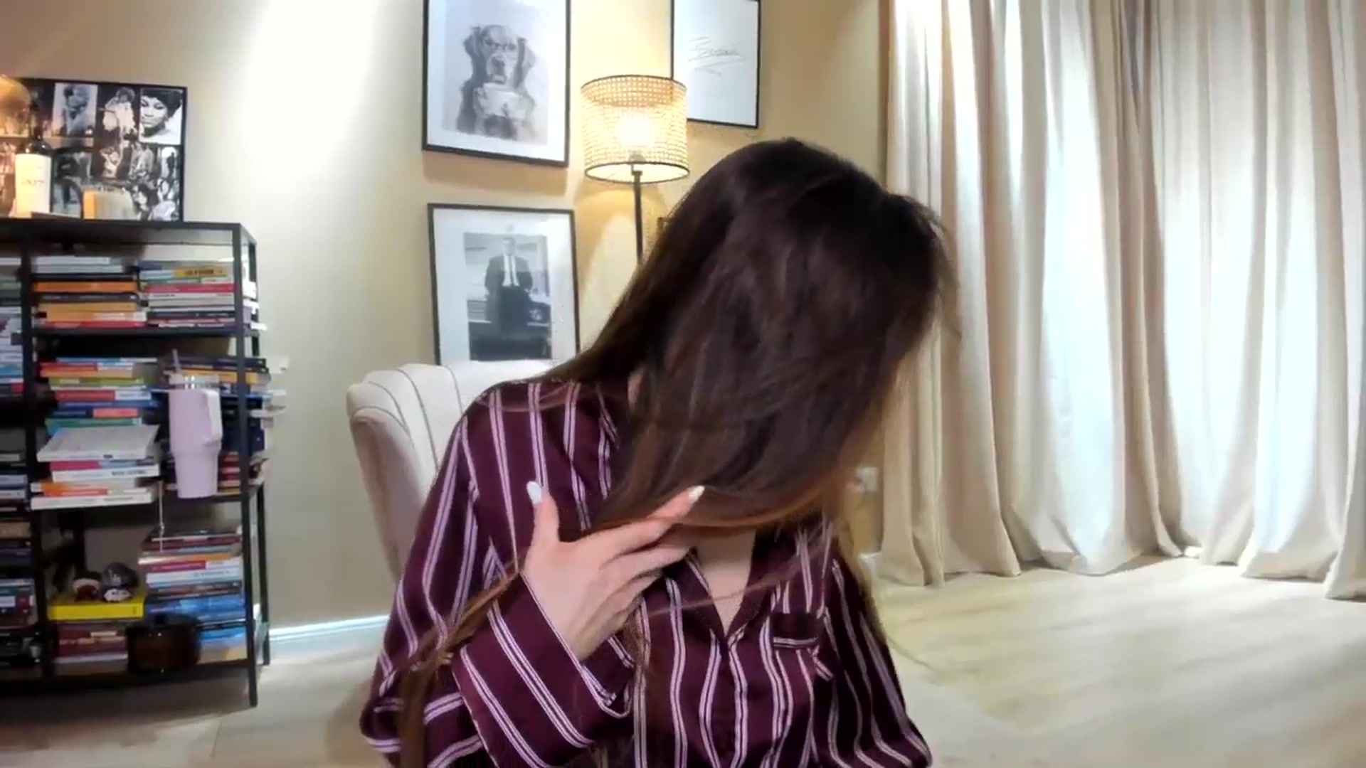 Gallery image thumbnail from SerenDYpity's myfreecams stream on, 01/25/2026, 15:05 image 18 of 20