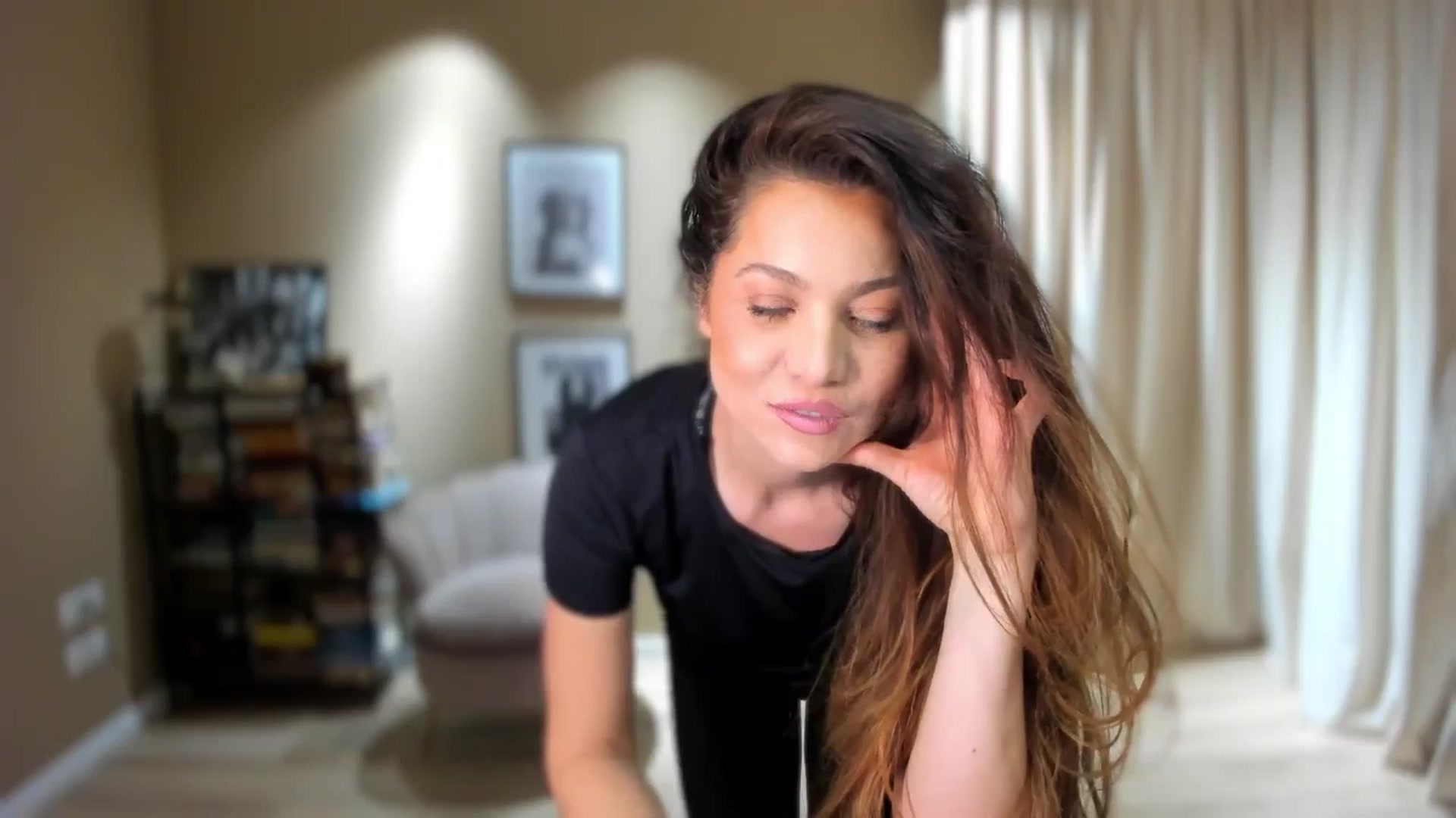 Gallery image thumbnail from SerenDYpity's myfreecams stream on, 02/08/2026, 17:12 image 7 of 20