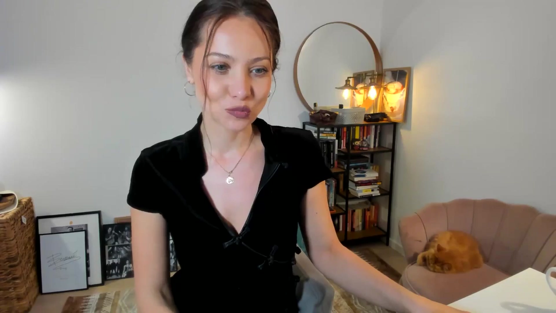 Gallery image thumbnail from SerenDYpity's myfreecams stream on, 03/08/2026, 16:41 image 16 of 20