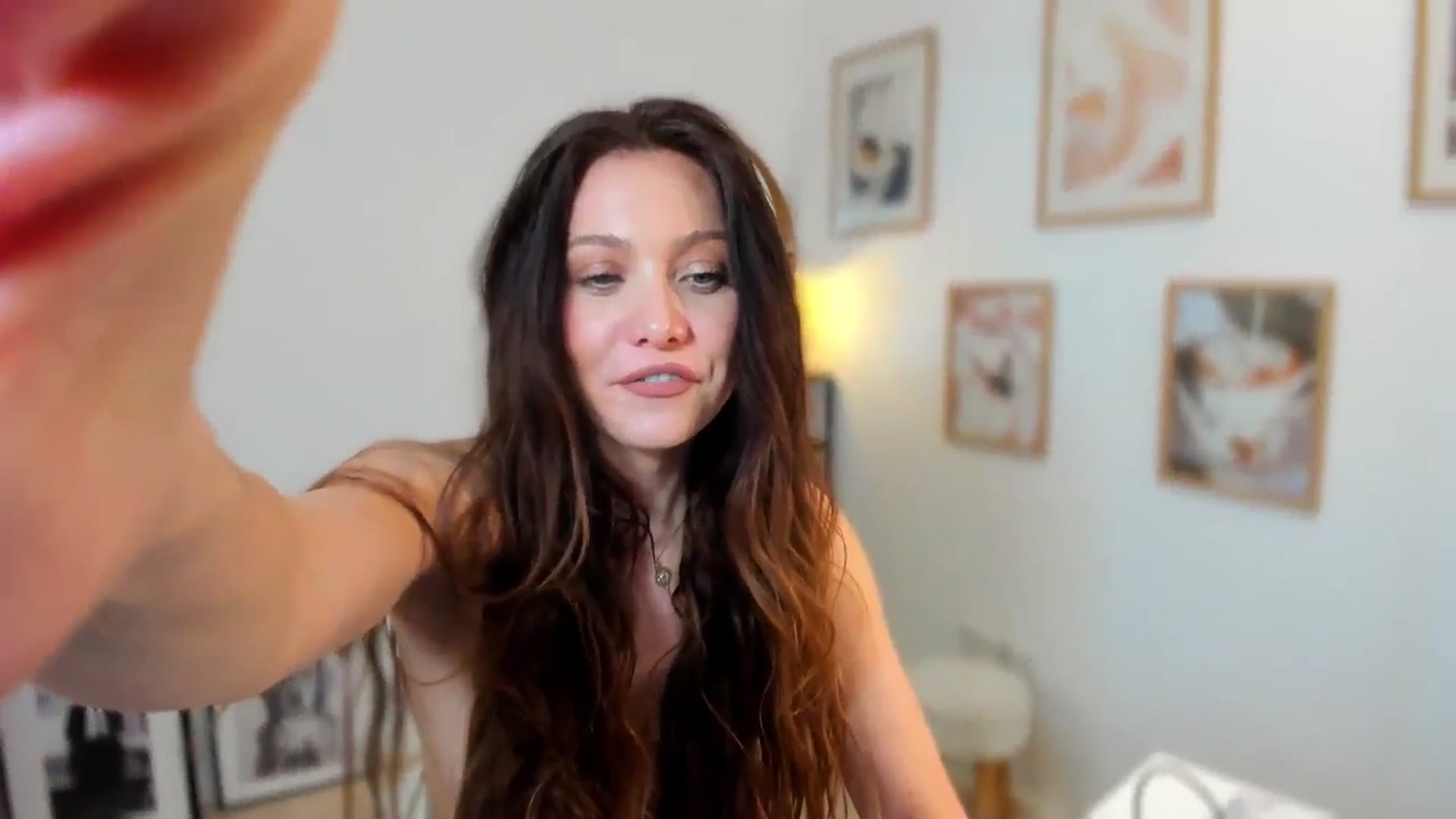 Gallery image thumbnail from SerenDYpity's myfreecams stream on, 03/14/2026, 19:17 image 13 of 20