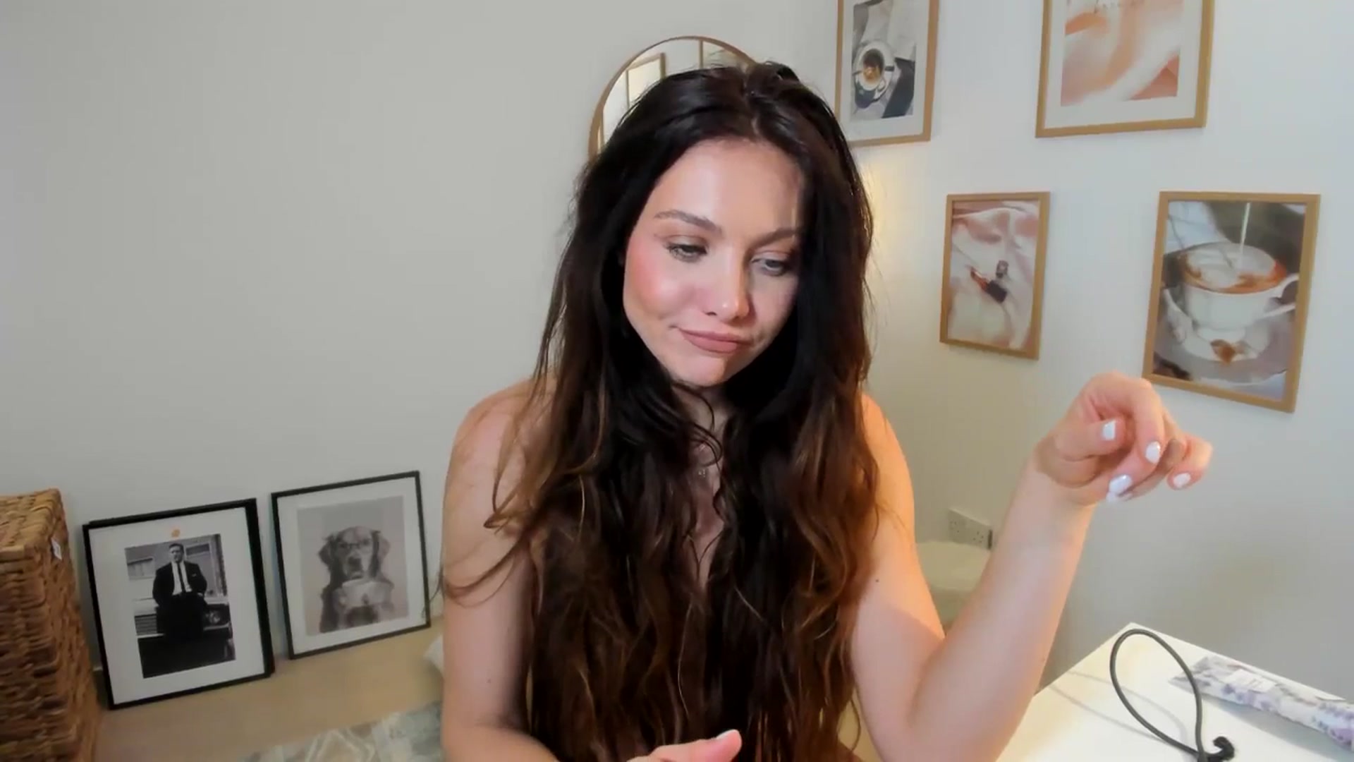 Gallery image thumbnail from SerenDYpity's myfreecams stream on, 03/14/2026, 19:17 image 14 of 20