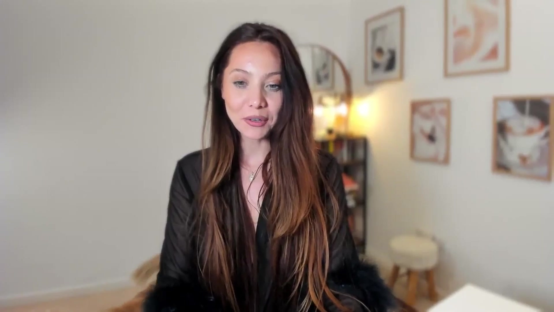 Gallery image thumbnail from SerenDYpity's myfreecams stream on, 03/18/2026, 20:26 image 15 of 20