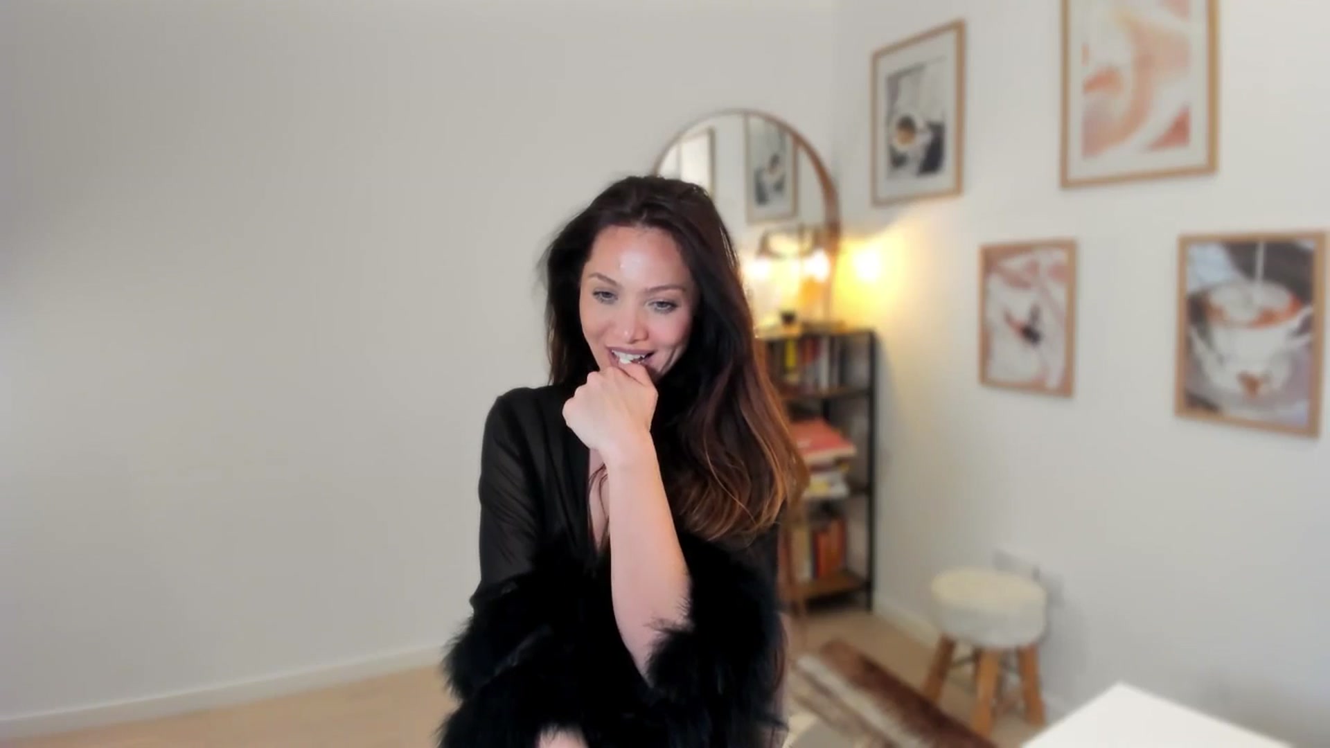 Gallery image thumbnail from SerenDYpity's myfreecams stream on, 03/18/2026, 20:26 image 14 of 20