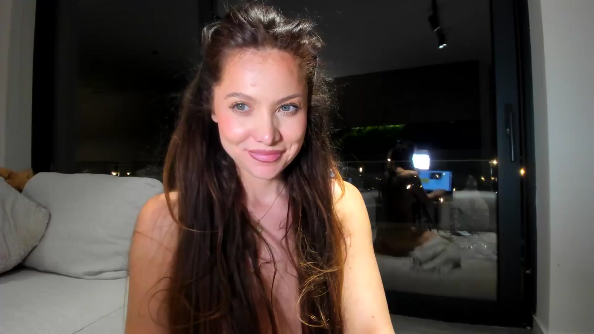 Gallery image thumbnail from SerenDYpity's myfreecams stream on, 03/20/2026, 19:16 image 12 of 20