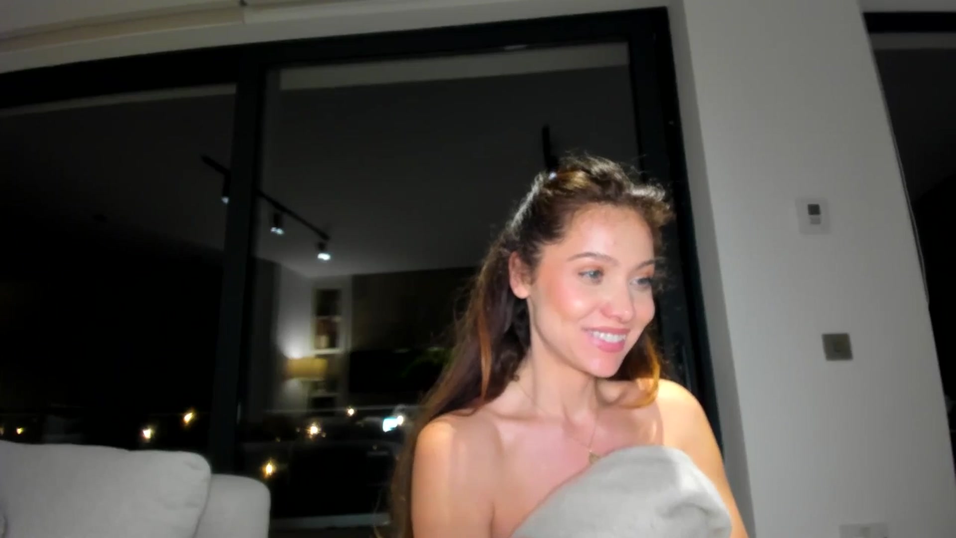 Gallery image thumbnail from SerenDYpity's myfreecams stream on, 03/20/2026, 19:16 image 6 of 20