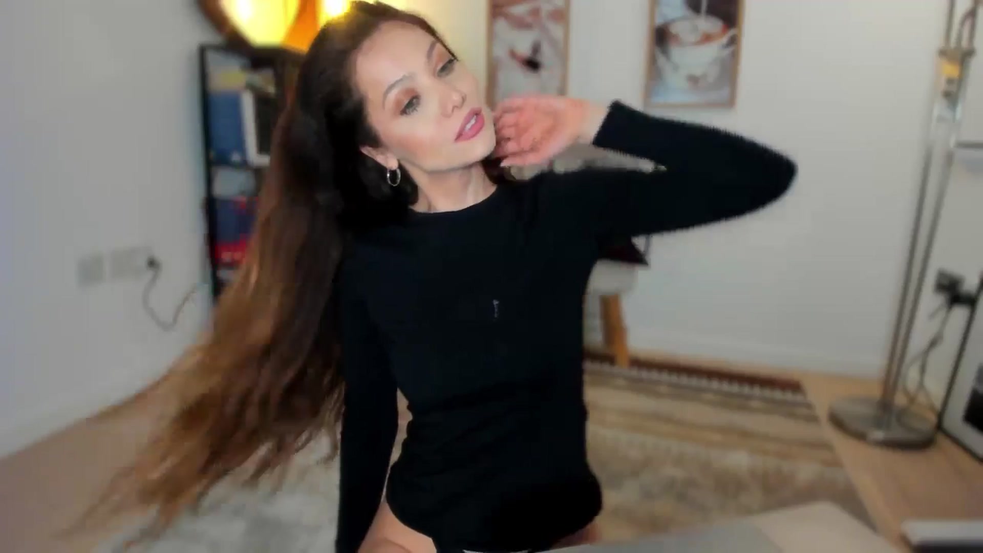 Gallery image thumbnail from SerenDYpity's myfreecams stream on, 03/26/2026, 18:35 image 2 of 20
