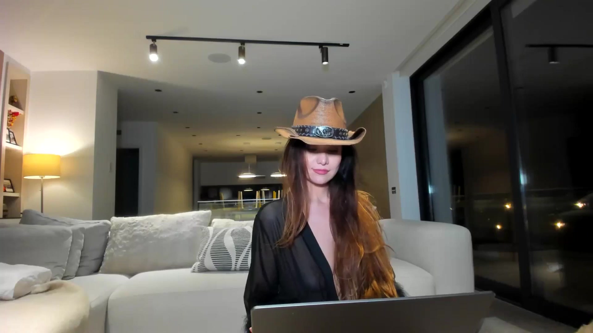 Gallery image thumbnail from SerenDYpity's myfreecams stream on, 04/02/2026, 19:23 image 8 of 20