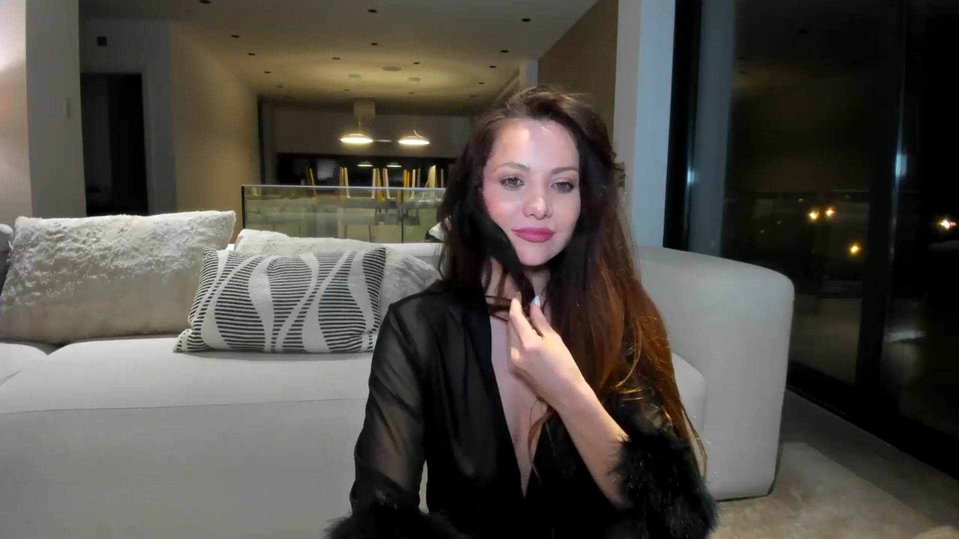Gallery image thumbnail from SerenDYpity's myfreecams stream on, 04/02/2026, 19:23 image 2 of 20