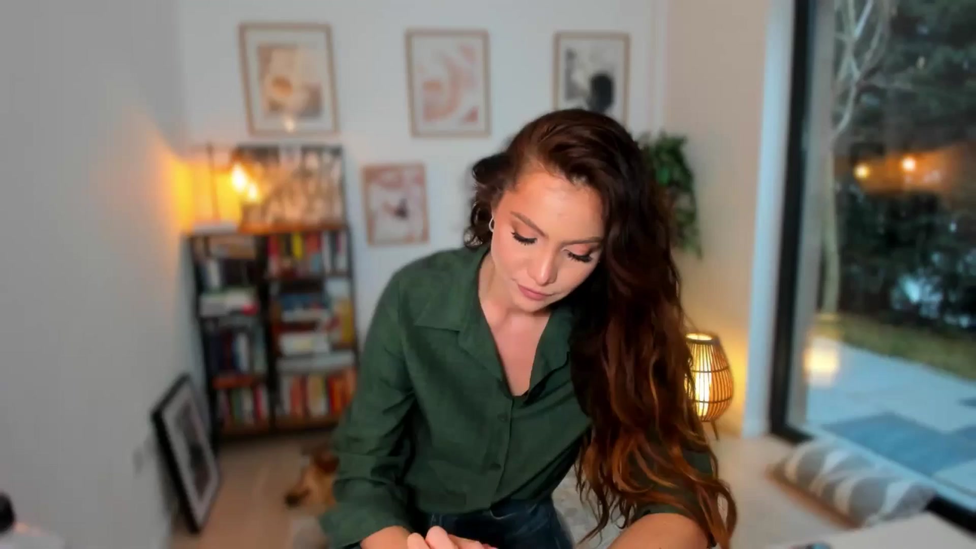 Gallery image thumbnail from SerenDYpity's myfreecams stream on, 04/08/2026, 17:00 image 4 of 20