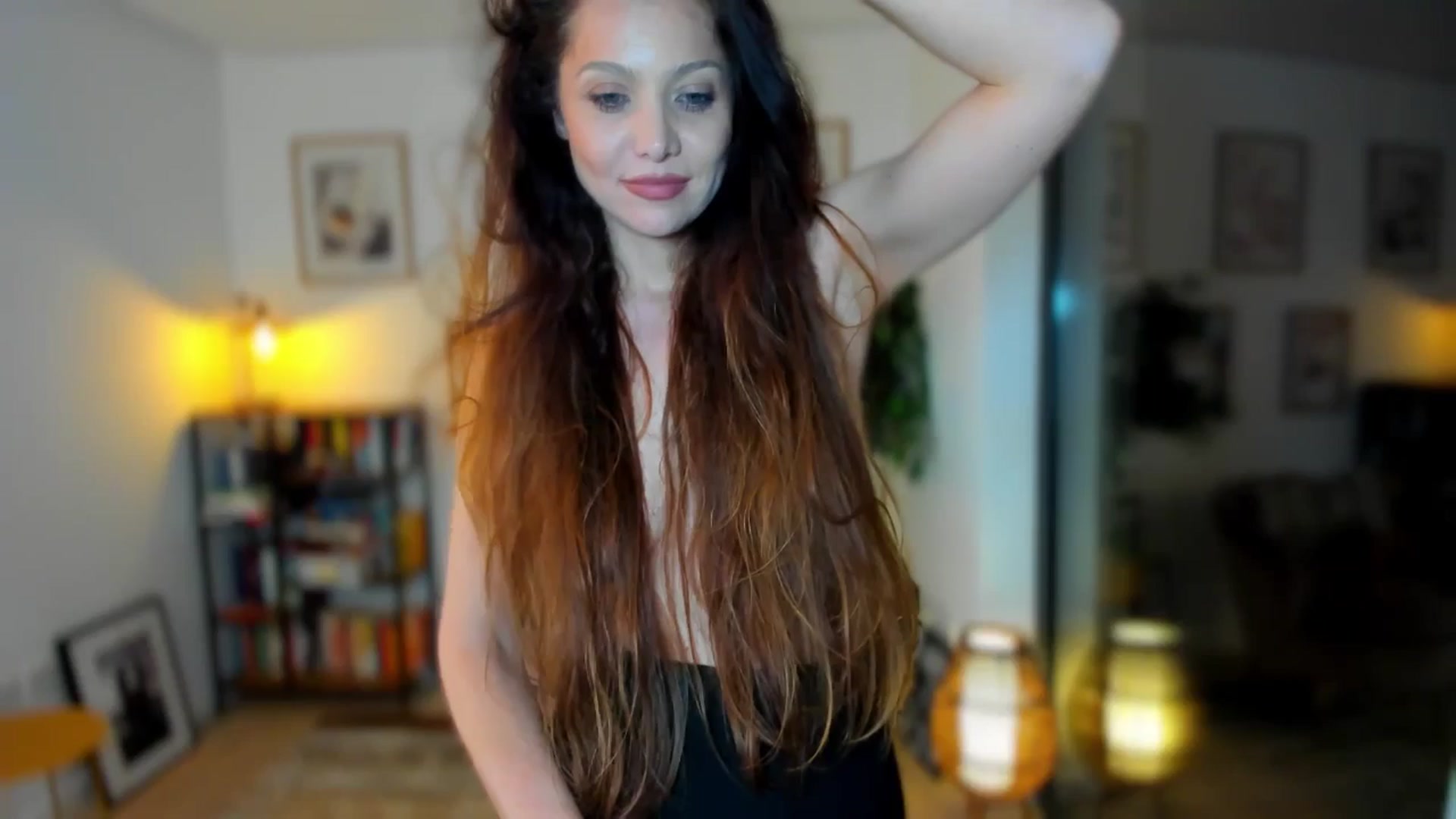 Gallery image thumbnail from SerenDYpity's myfreecams stream on, 04/12/2026, 21:49 image 2 of 20