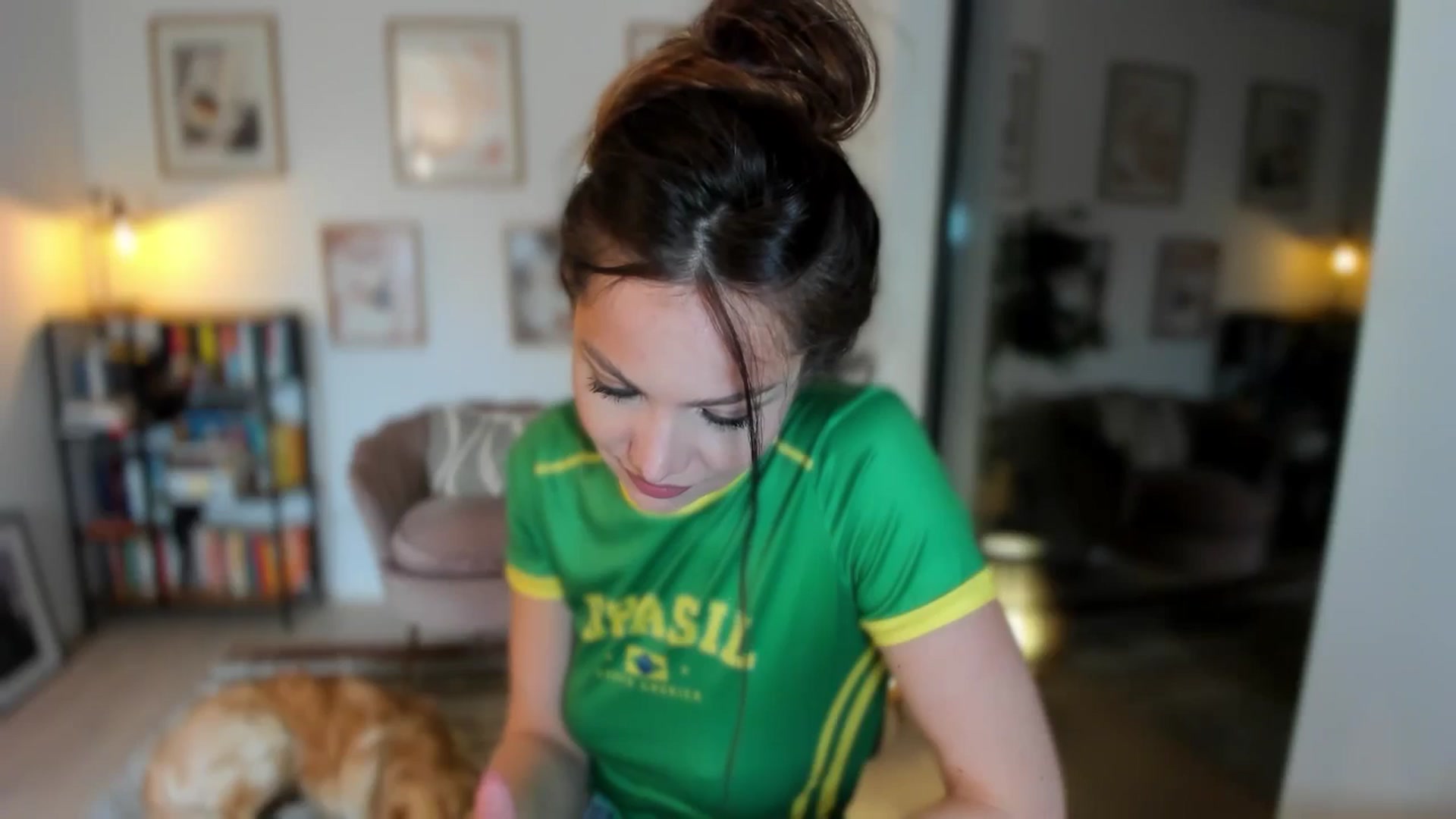 Gallery image thumbnail from SerenDYpity's myfreecams stream on, 04/24/2026, 18:24 image 17 of 20