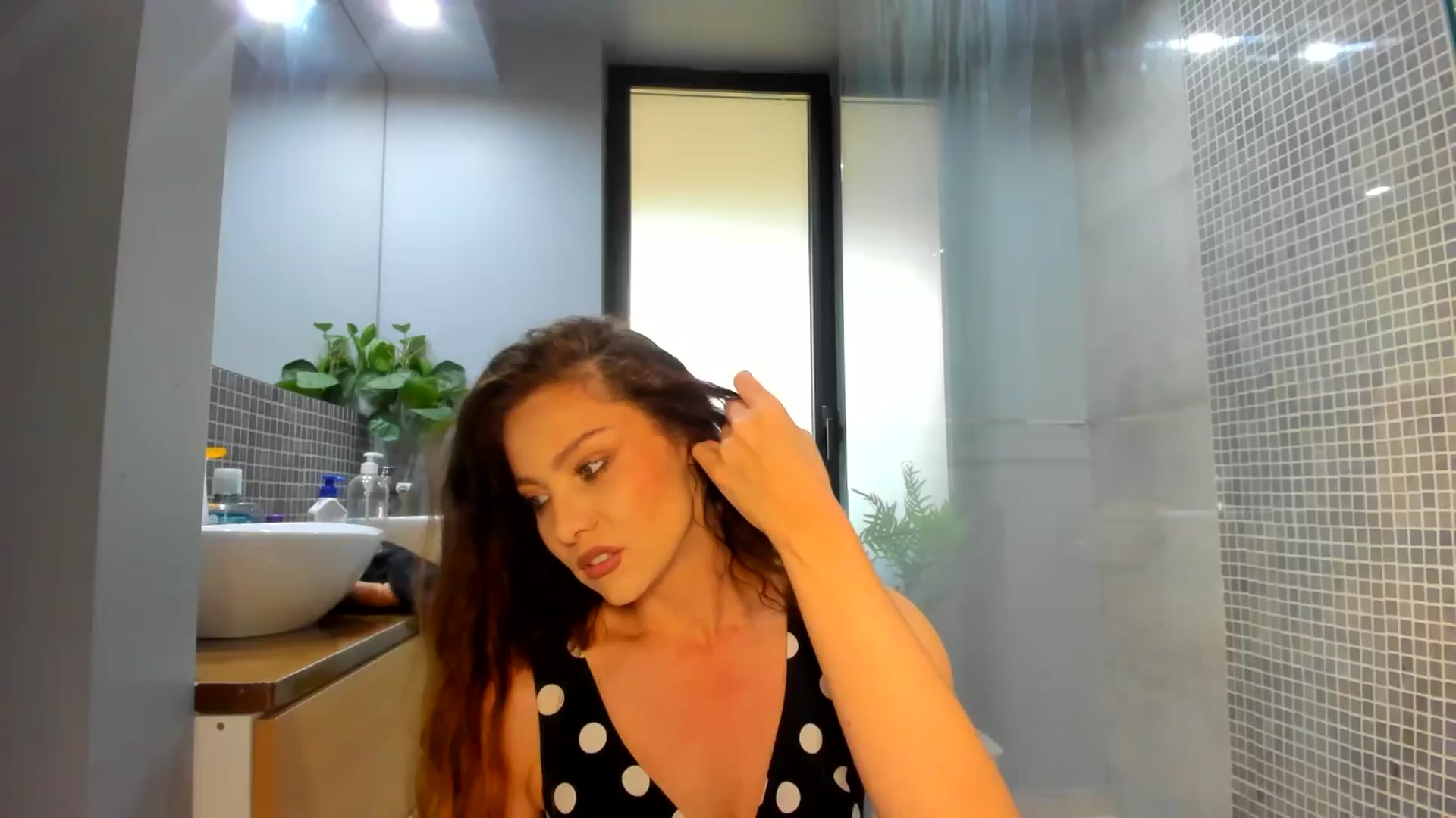 Gallery image thumbnail from SerenDYpity's myfreecams stream on, 05/02/2026, 15:53 image 20 of 20