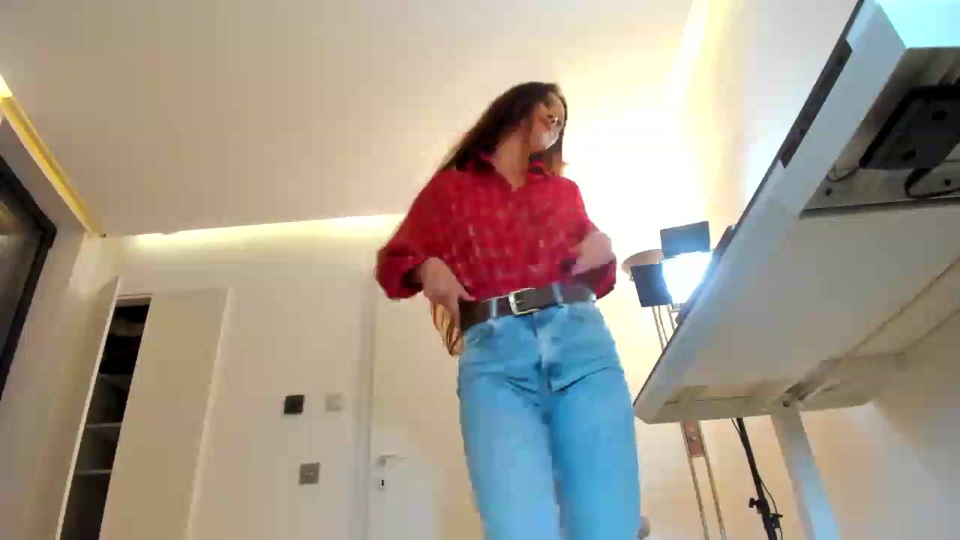 Gallery image thumbnail from SerenDYpity's myfreecams stream on, 05/03/2026, 19:28 image 14 of 20