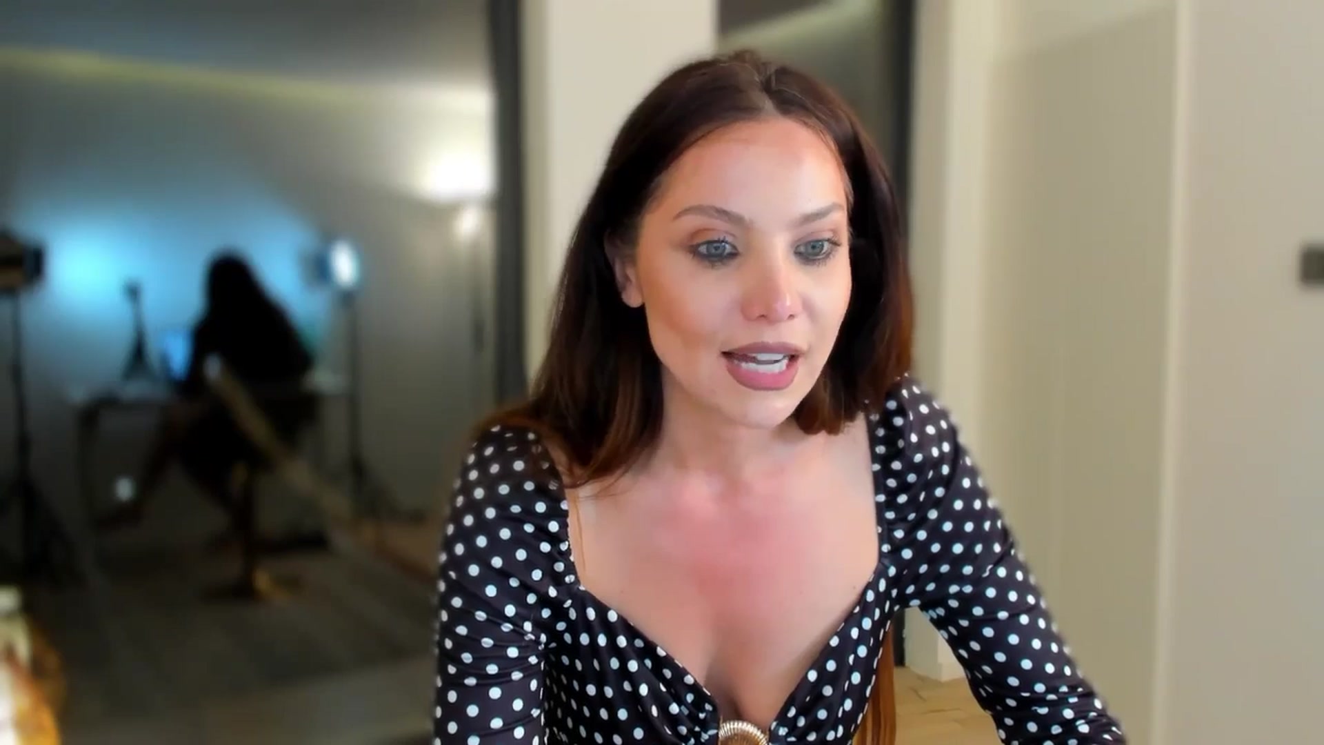 Gallery image thumbnail from SerenDYpity's myfreecams stream on, 05/04/2026, 19:50 image 7 of 20