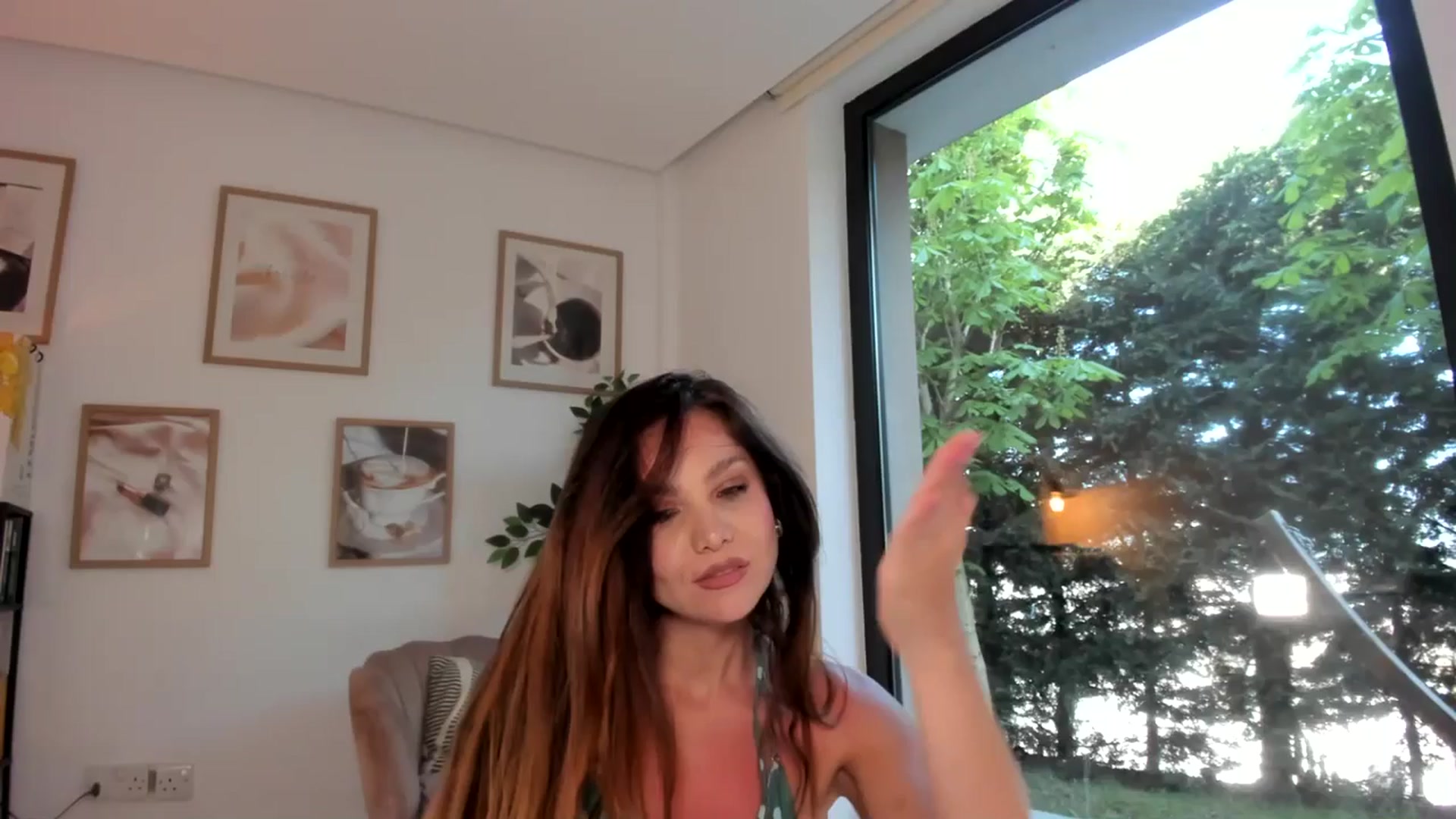 Gallery image thumbnail from SerenDYpity's myfreecams stream on, 05/06/2026, 05:15 image 10 of 20