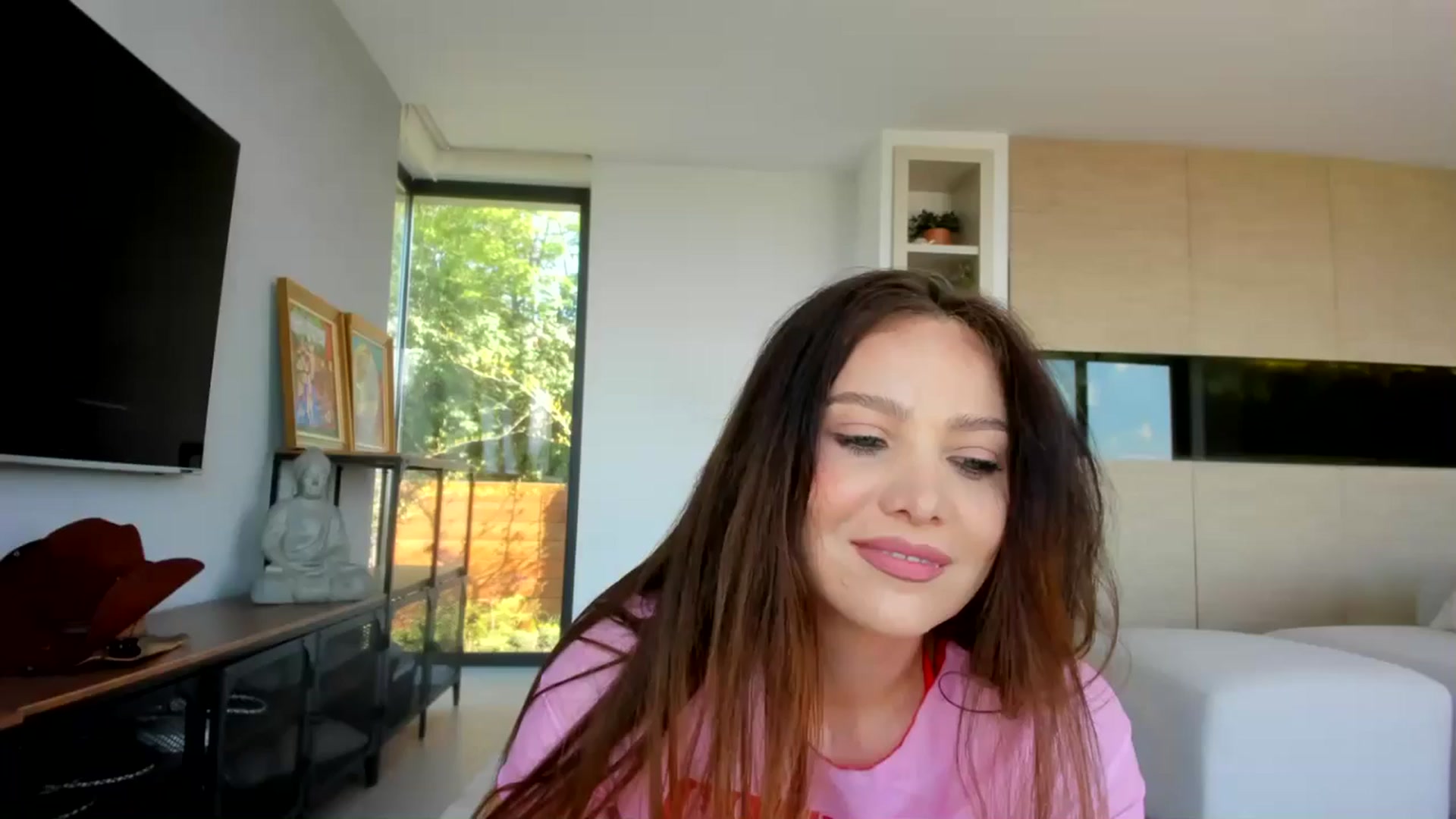 Gallery image thumbnail from SerenDYpity's myfreecams stream on, 05/10/2026, 14:24 image 17 of 20