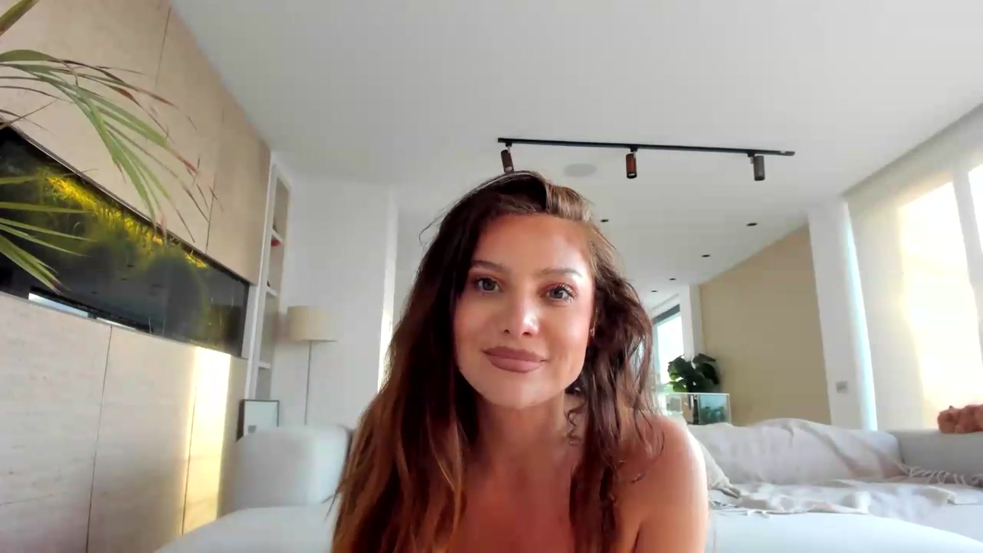 Gallery image thumbnail from SerenDYpity's myfreecams stream on, 05/14/2026, 17:45 image 8 of 20
