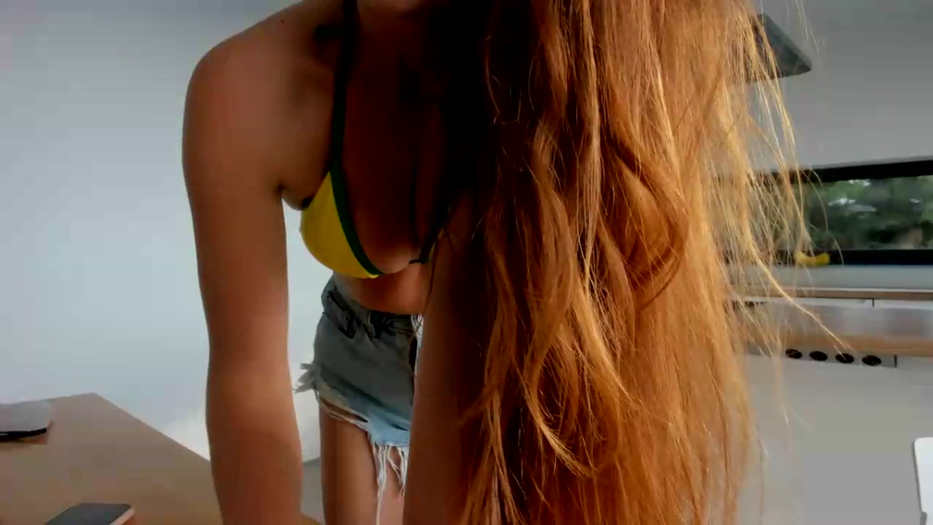 Gallery image thumbnail from SerenDYpity's myfreecams stream on, 05/15/2026, 16:32 image 13 of 20