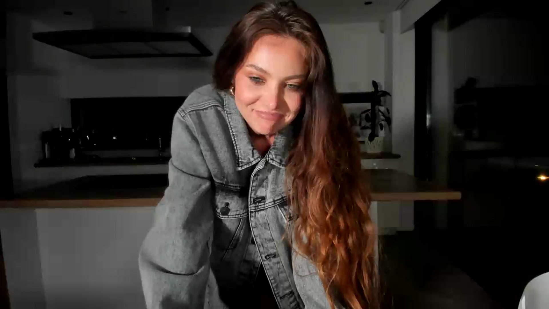 Gallery image thumbnail from SerenDYpity's myfreecams stream on, 05/19/2026, 20:28 image 7 of 20