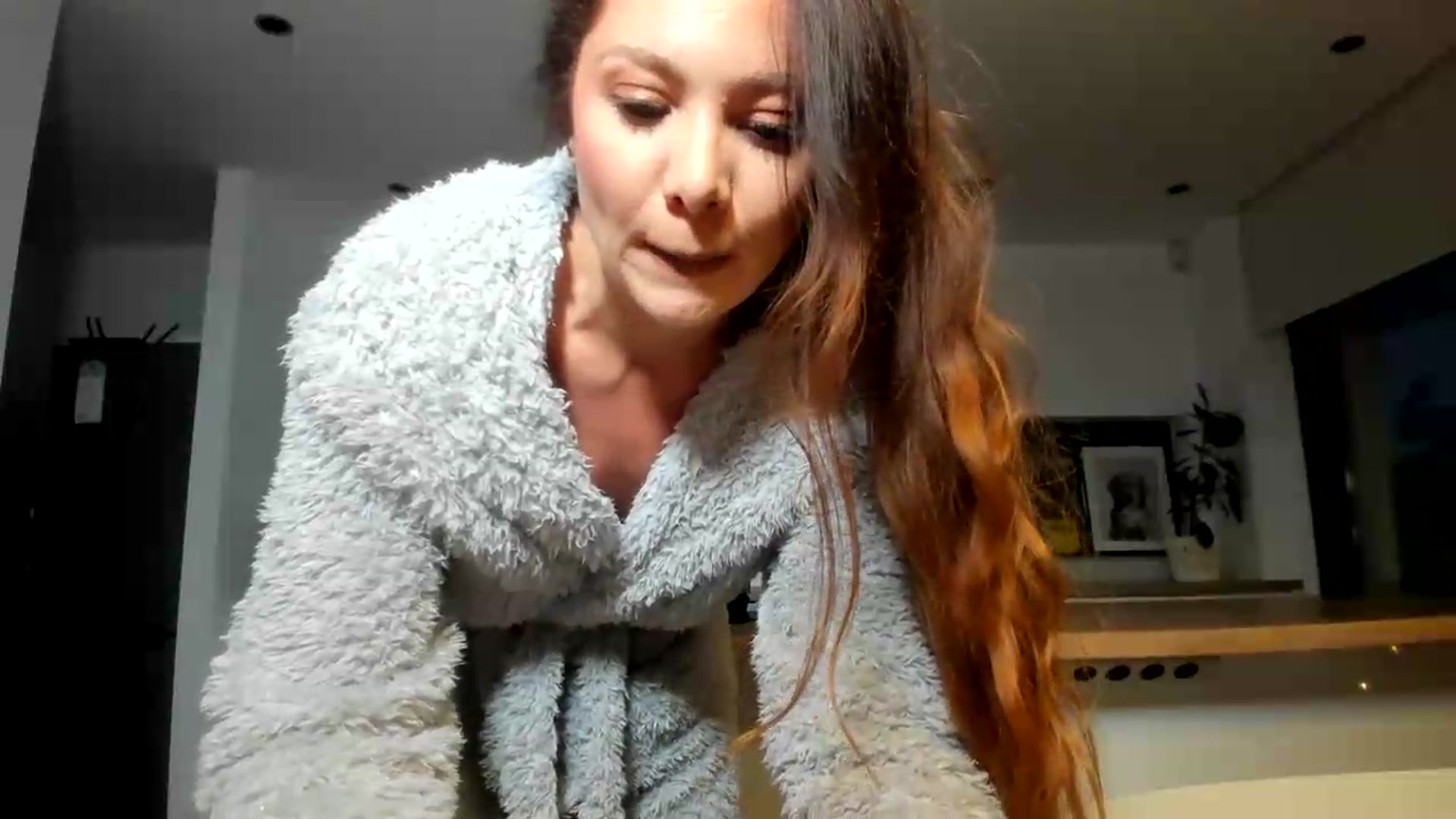 Gallery image thumbnail from SerenDYpity's myfreecams stream on, 05/23/2026, 19:10 image 11 of 20