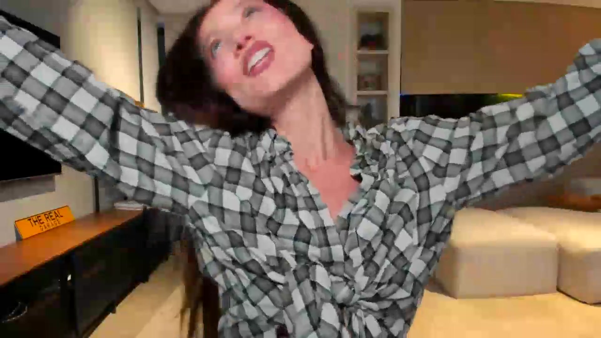Gallery image thumbnail from SerenDYpity's myfreecams stream on, 06/21/2026, 18:45 image 6 of 20
