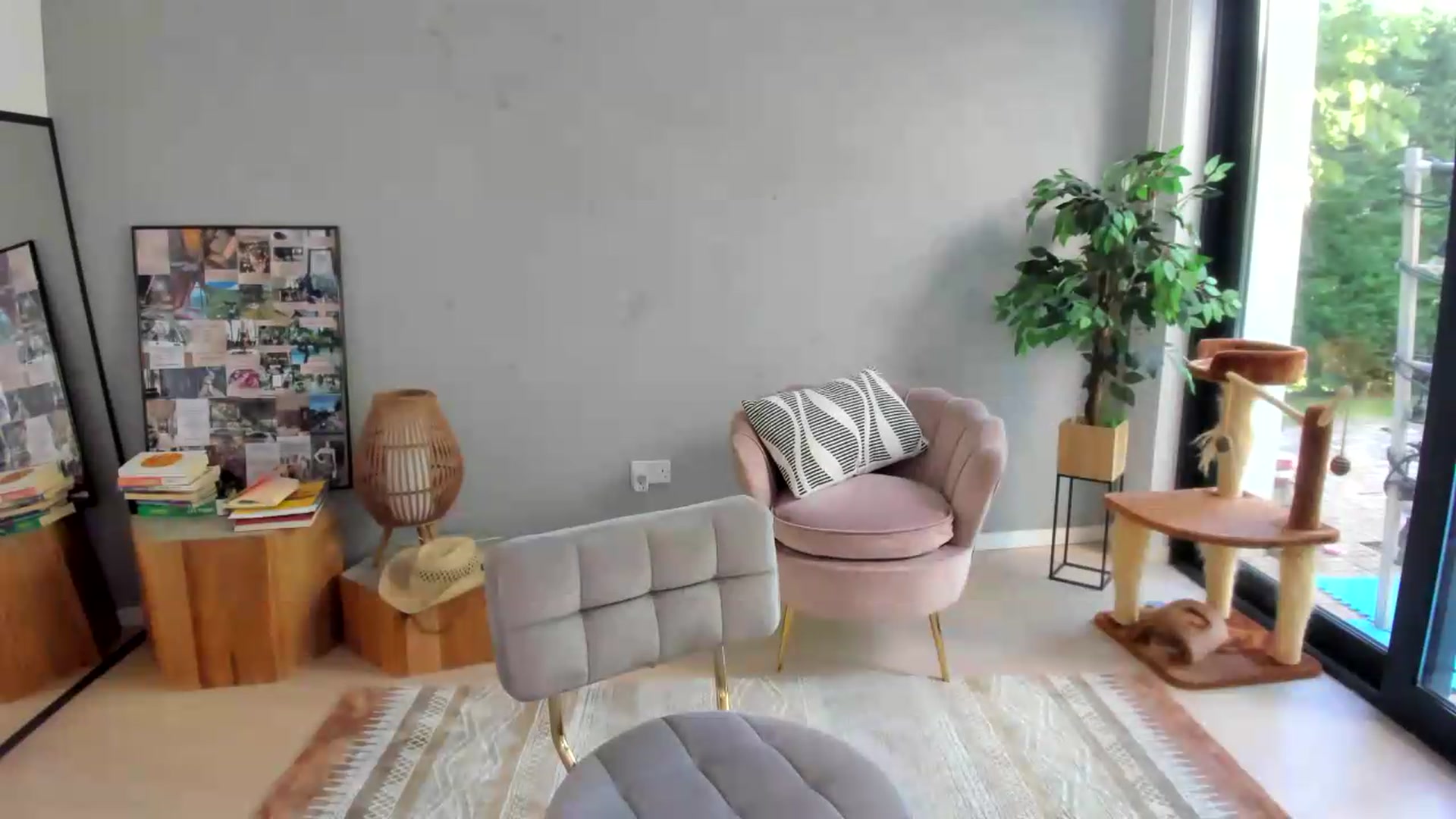 Gallery image thumbnail from SerenDYpity's myfreecams stream on, 08/03/2026, 14:47 image 19 of 20